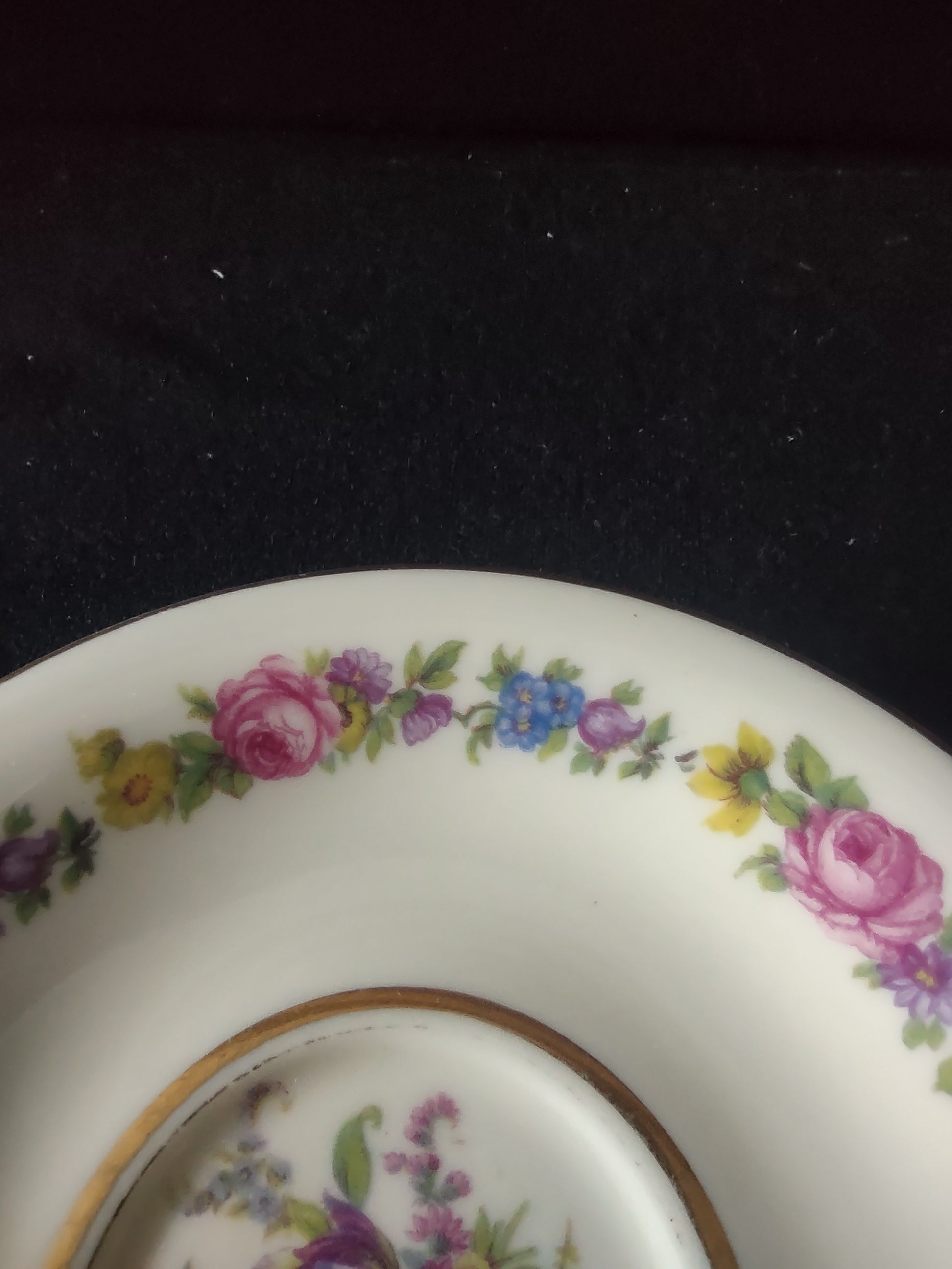 Vintage Castleton China Manor Cup & Saucer Set of 4 Floral Gold Trim [6717]