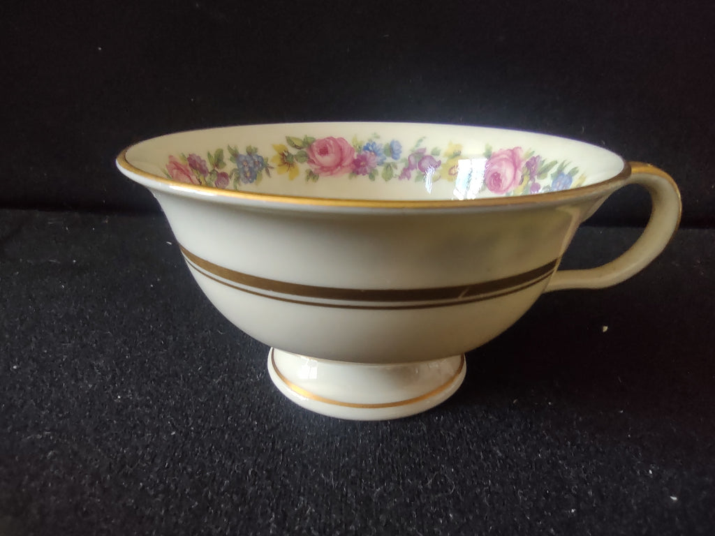 Vintage Castleton China Manor Cup & Saucer Set of 4 Floral Gold Trim [6717]