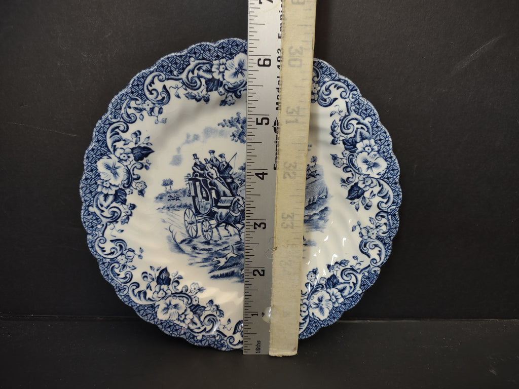 Vintage Johnson Bros Coaching Scenes Blue & White 6" Plates Set of 7 [6734]