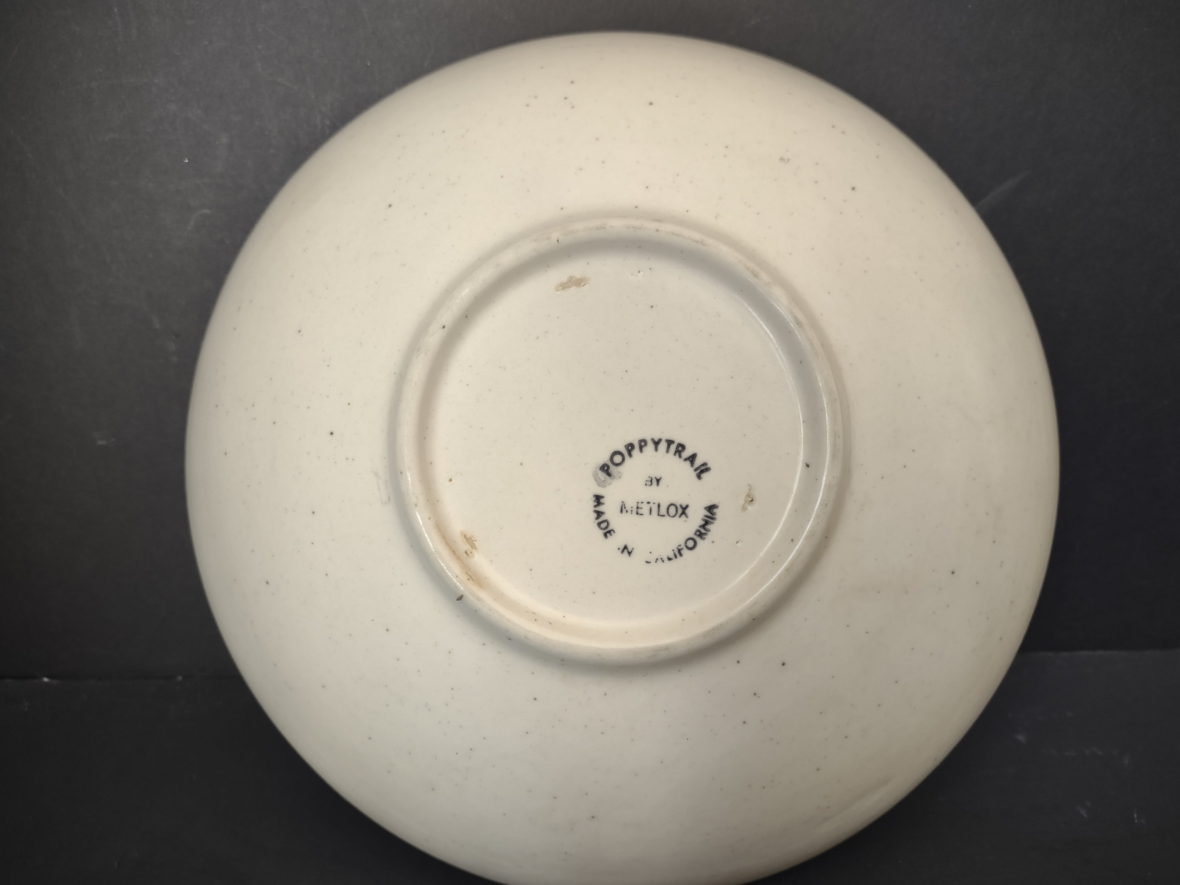 Vintage Metlox Poppytrail Woodland Gold Serving Bowl 9" [6737]