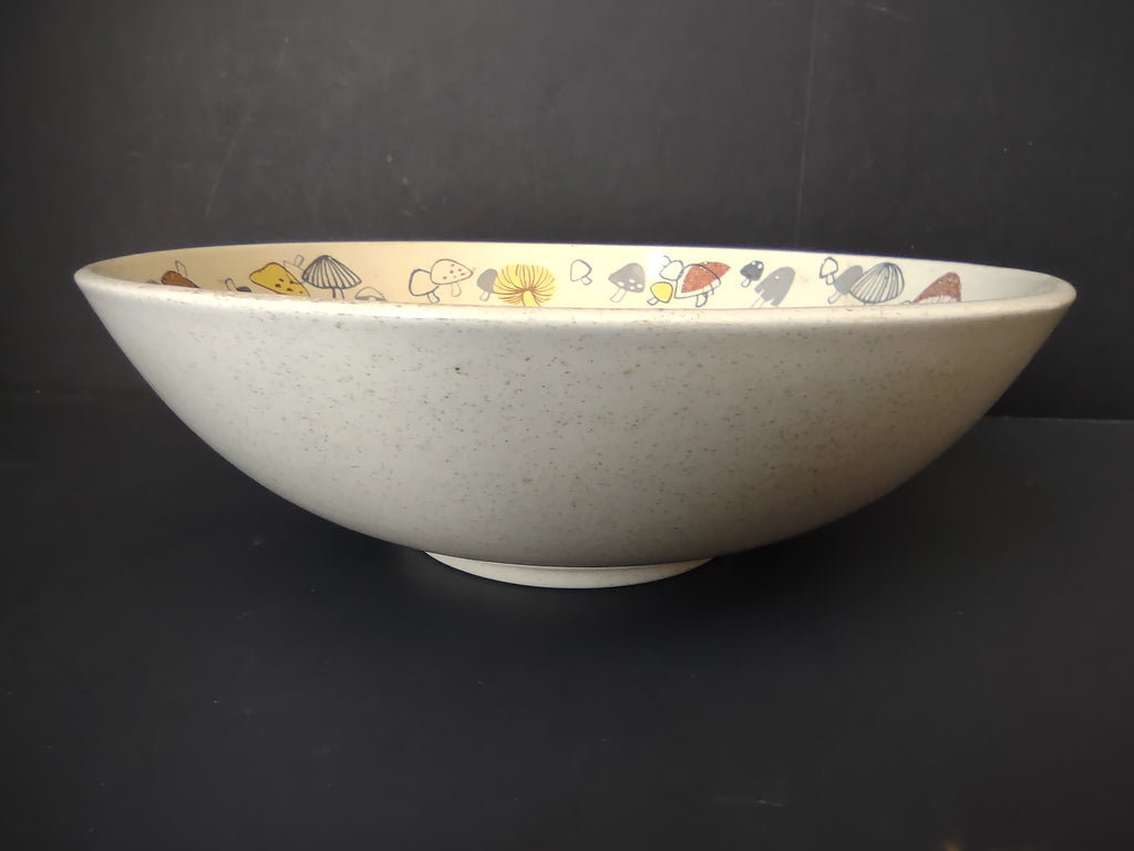 Vintage Franciscan Mushroom Pattern Serving Bowl 9" [6733]