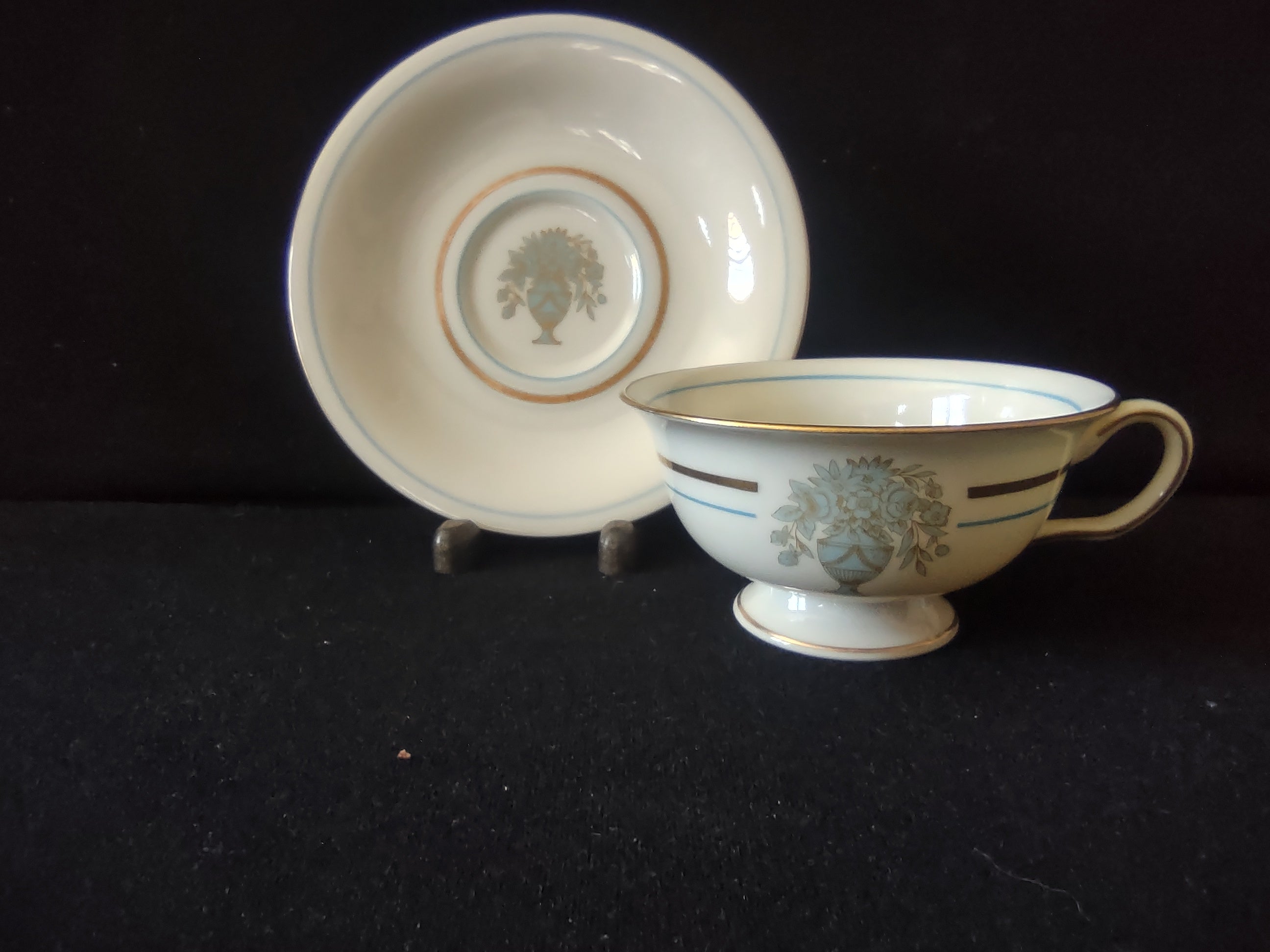 Vintage Castleton China Dorset Cup & Saucer Set Blue Gold [6740]