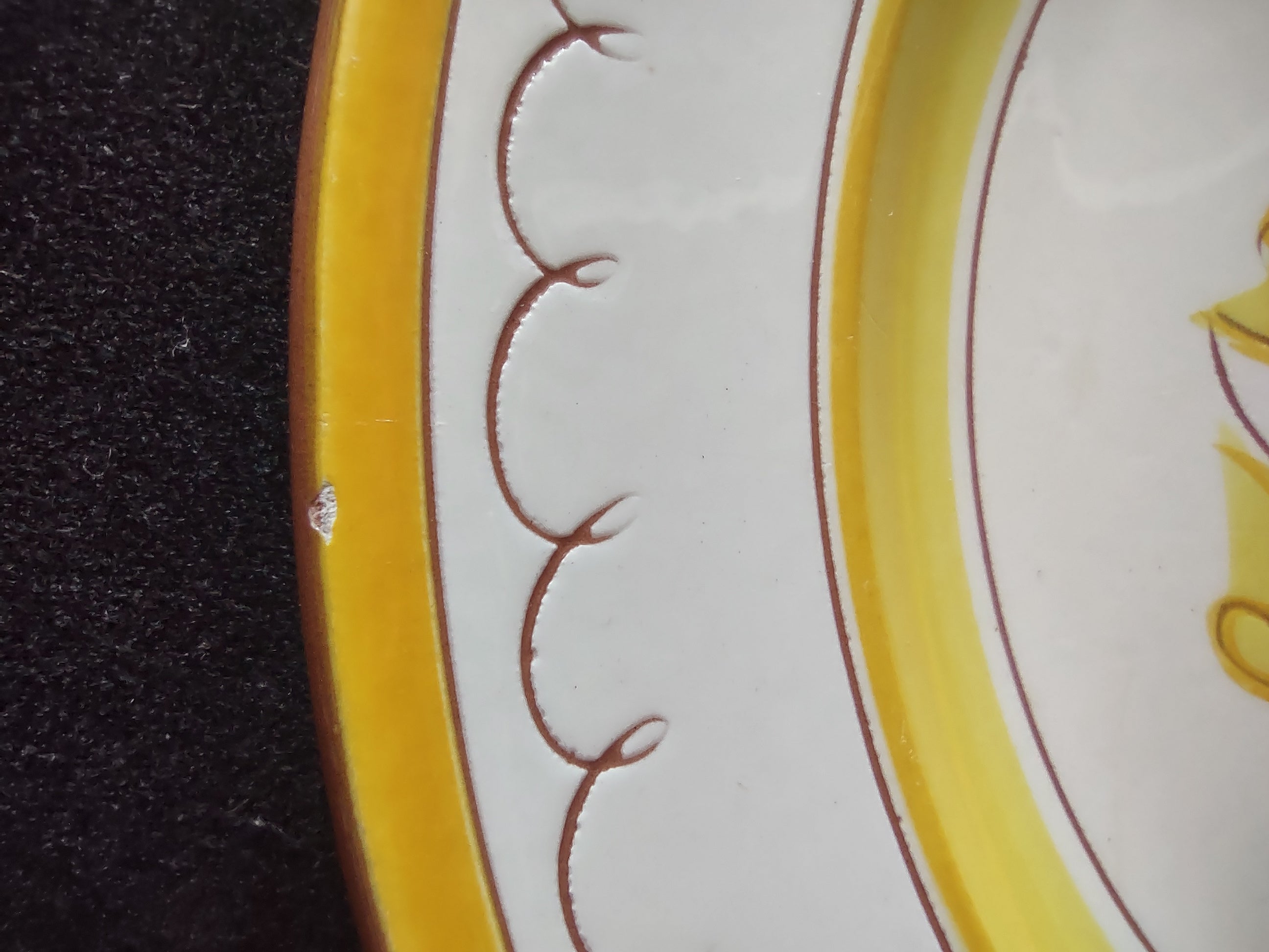 Vintage Stangl Pottery Provincial Plate 10" Yellow & Burgundy Chip [6744]