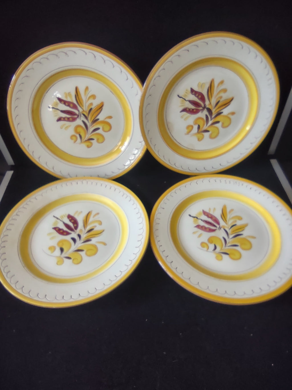 Vintage Stangl Provincial Dinner Plates 10" Set of 4 Yellow & Burgundy [6746]