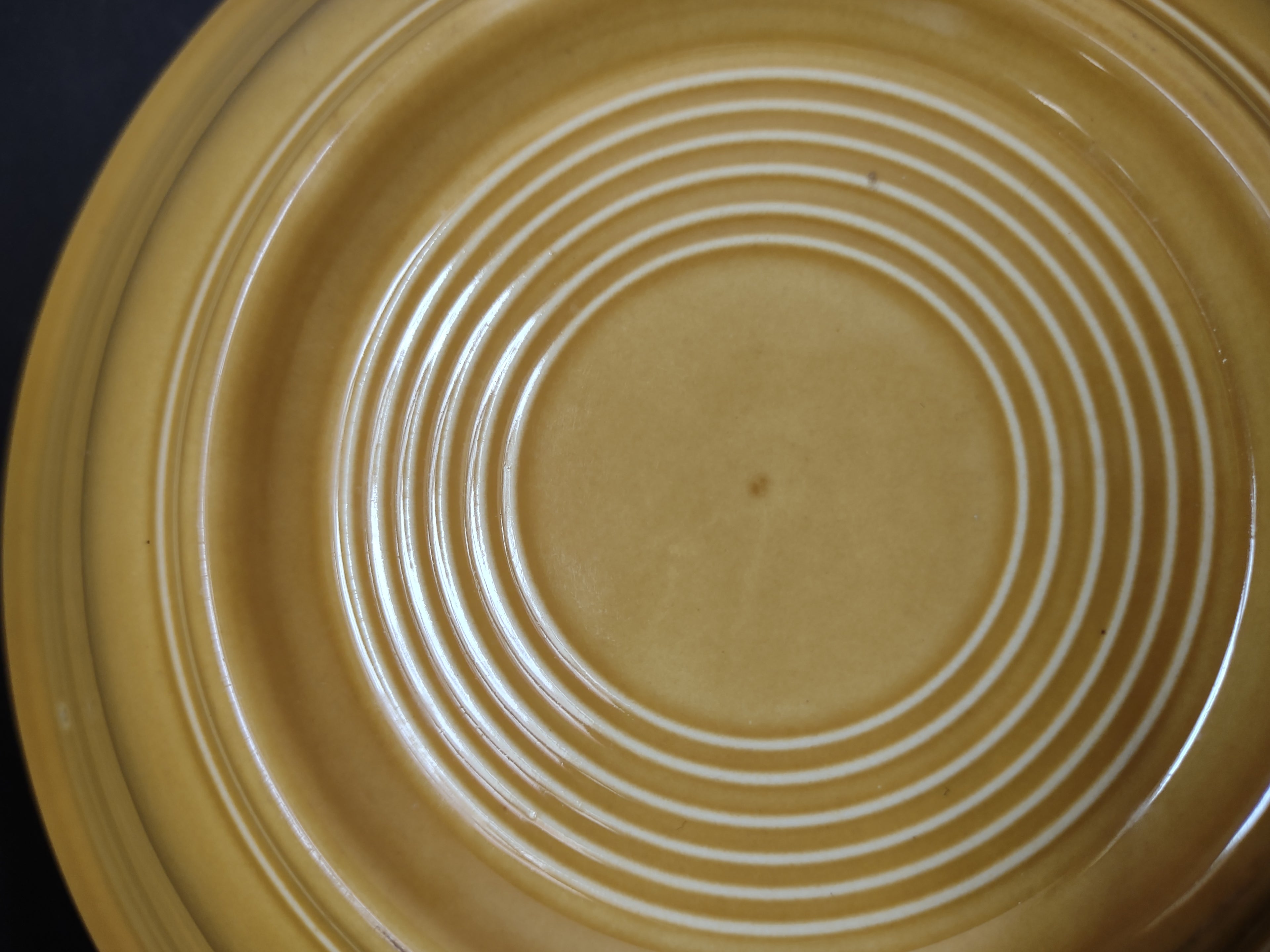 Vintage Fiesta Bowl Yellow 9.5" Concentric Ring No Backstamp [6766]
