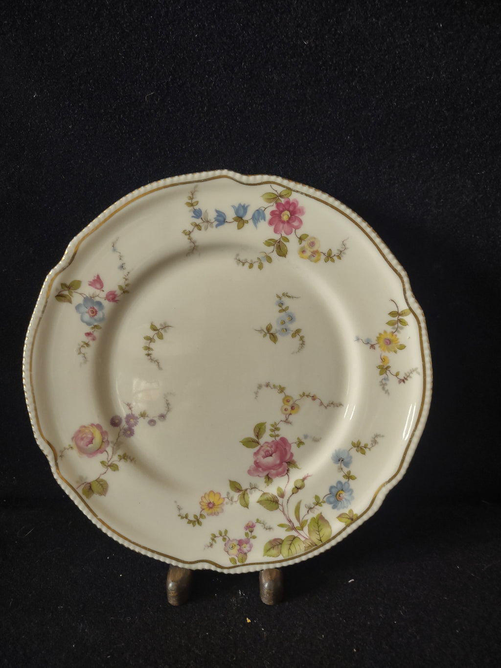 Vintage Castleton China Sunnyvale Floral 8" Plate Pink Blue Yellow [6752]