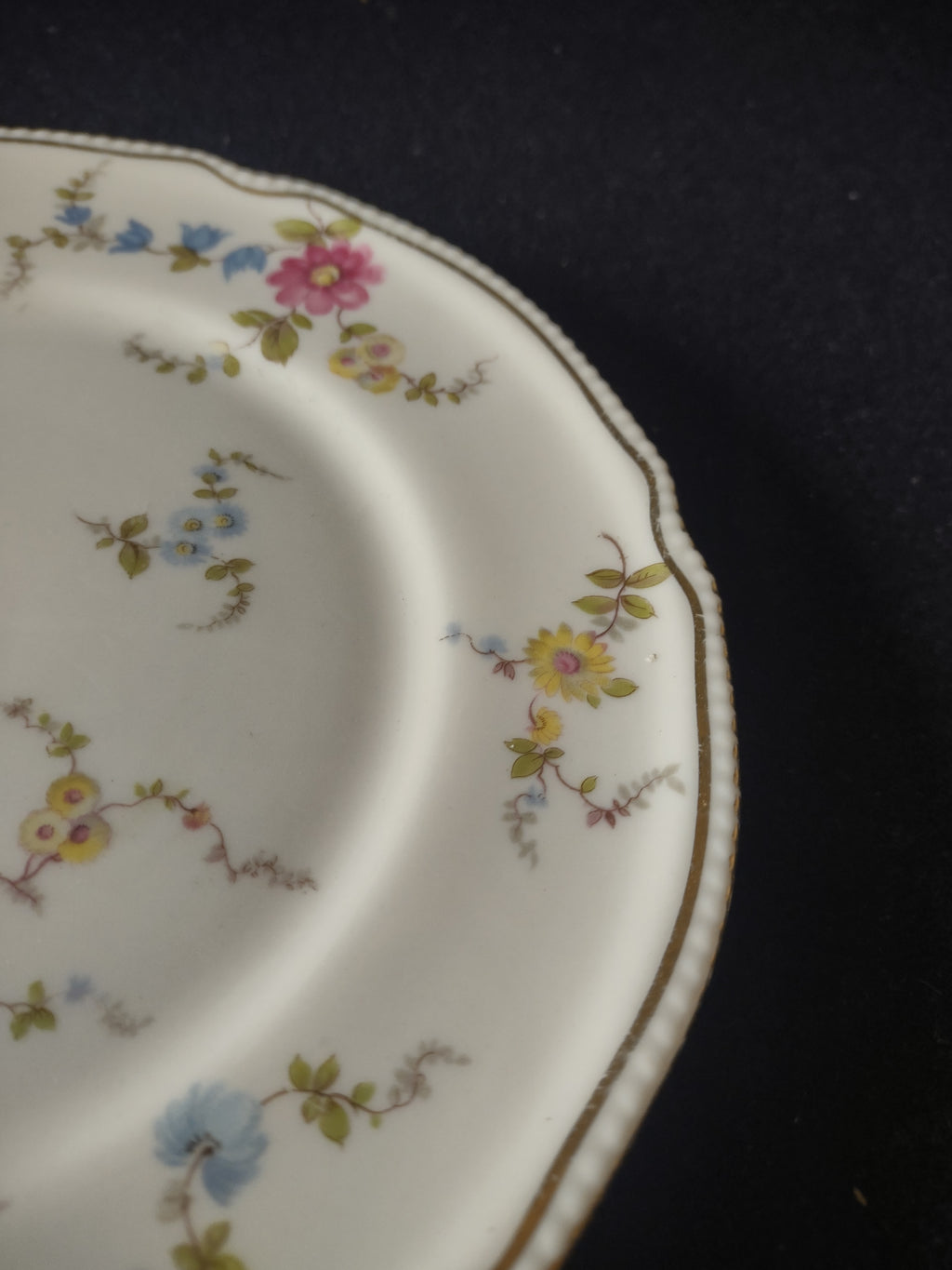 Vintage Castleton China Sunnyvale Floral 8" Plate Pink Blue Yellow [6752]