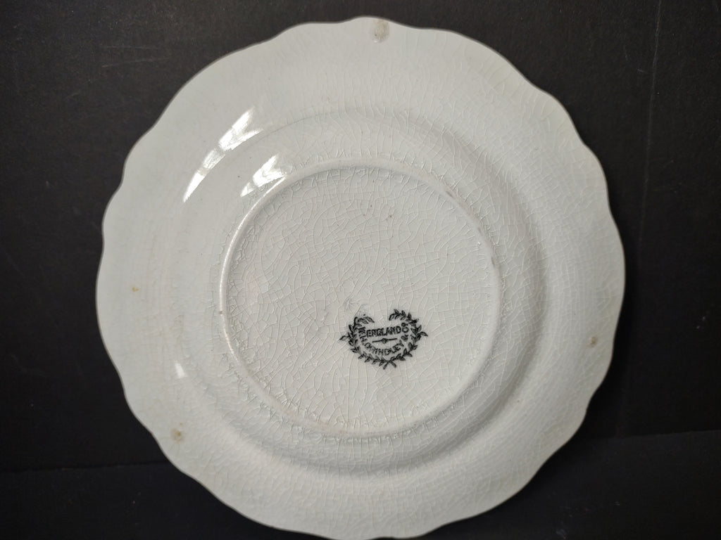 Vintage Grindley England Ironstone White Scalloped Plate [6760]