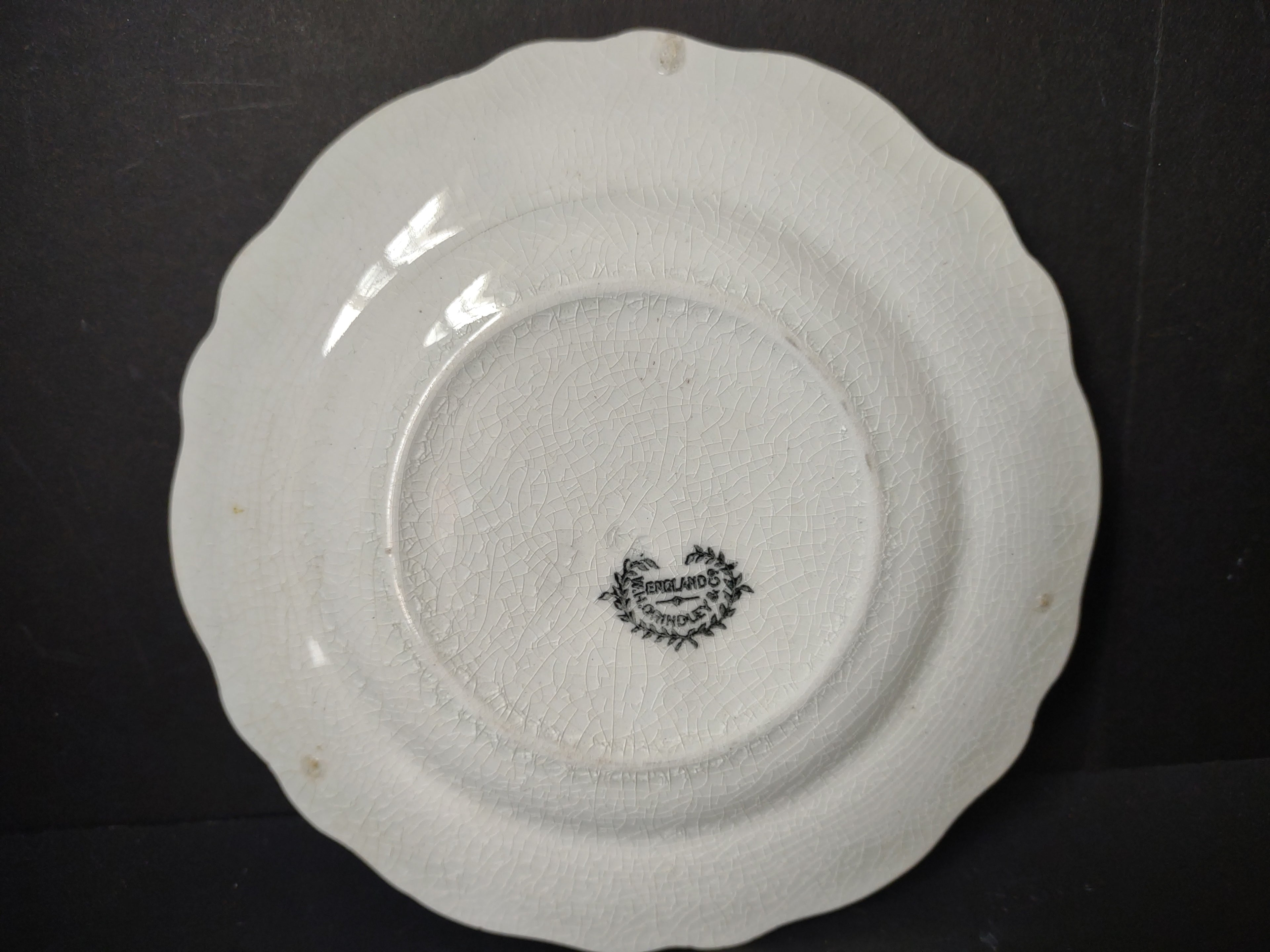 Vintage Grindley England Ironstone White Scalloped Plate [6760]
