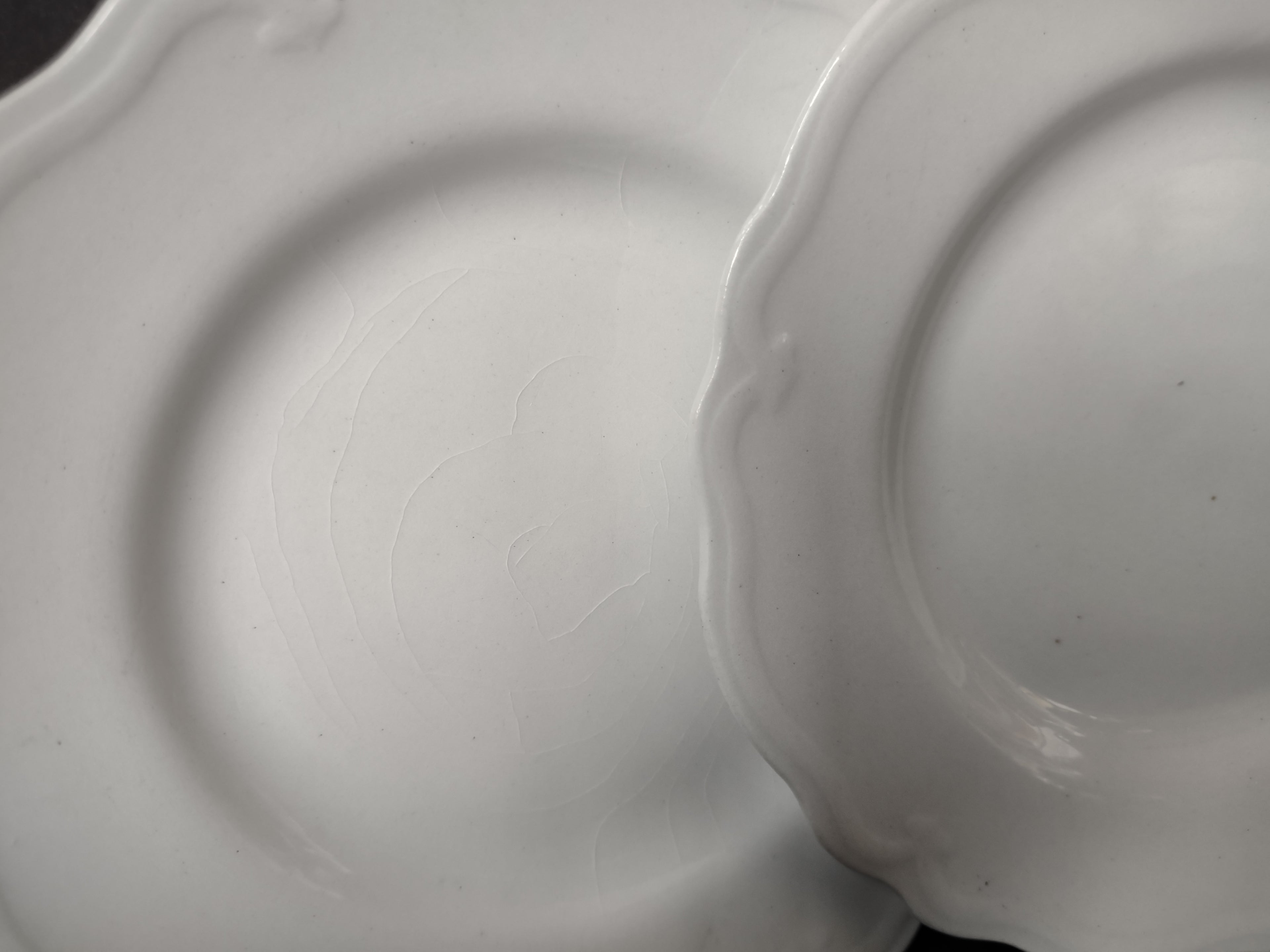 Vintage Grindley England Ironstone Marquis Off-White Scalloped Plate x3 [6758]
