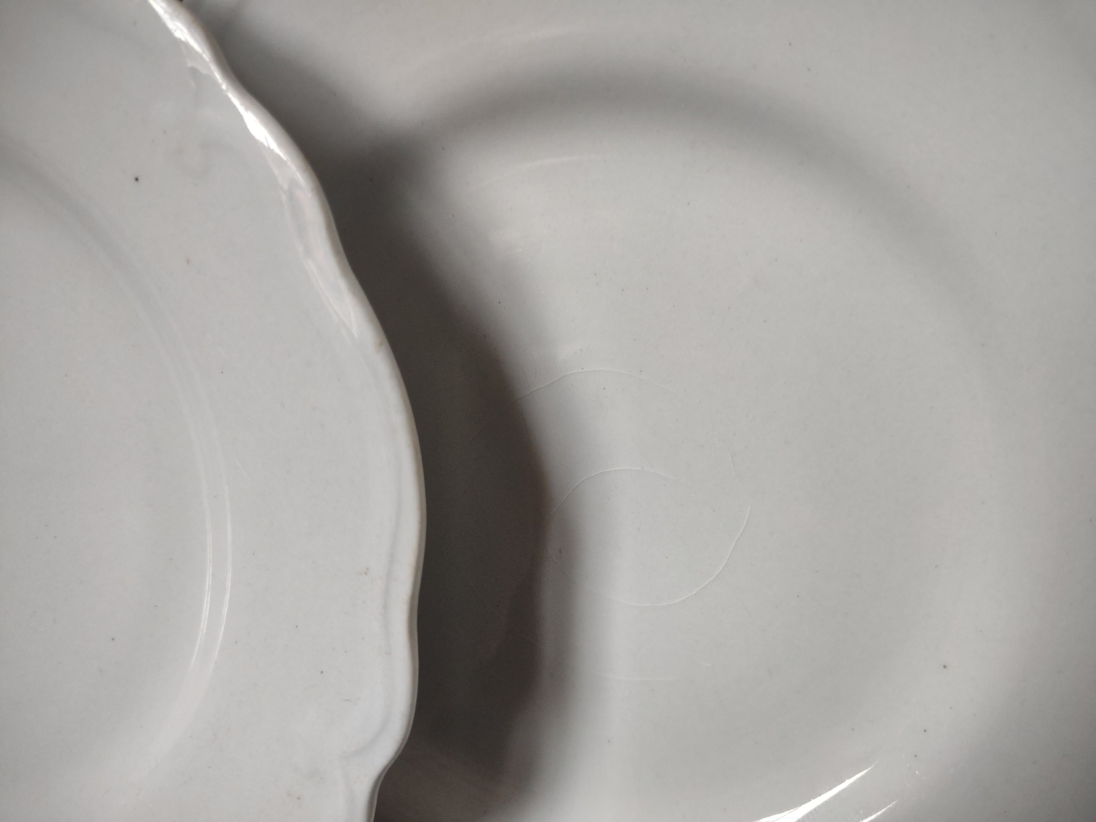 Vintage Grindley England Ironstone Marquis Off-White Scalloped Plate x3 [6758]