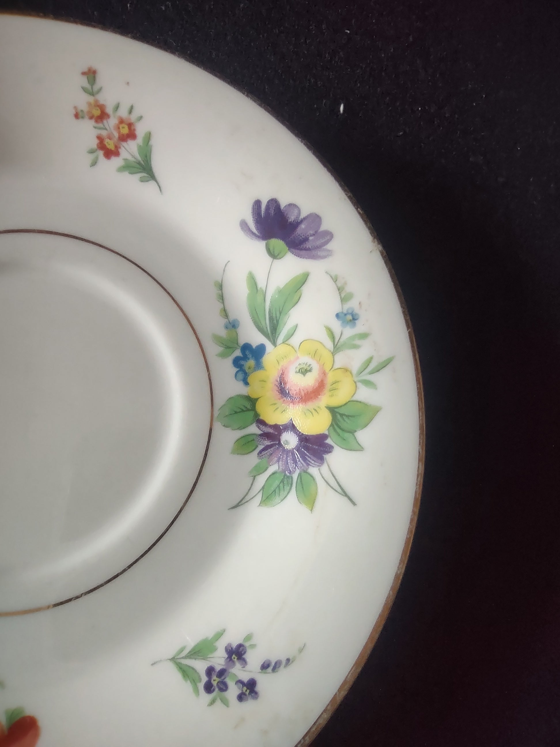 Vintage Syracuse China Floral Bouquet Saucer 6" Gold Trim [6755]