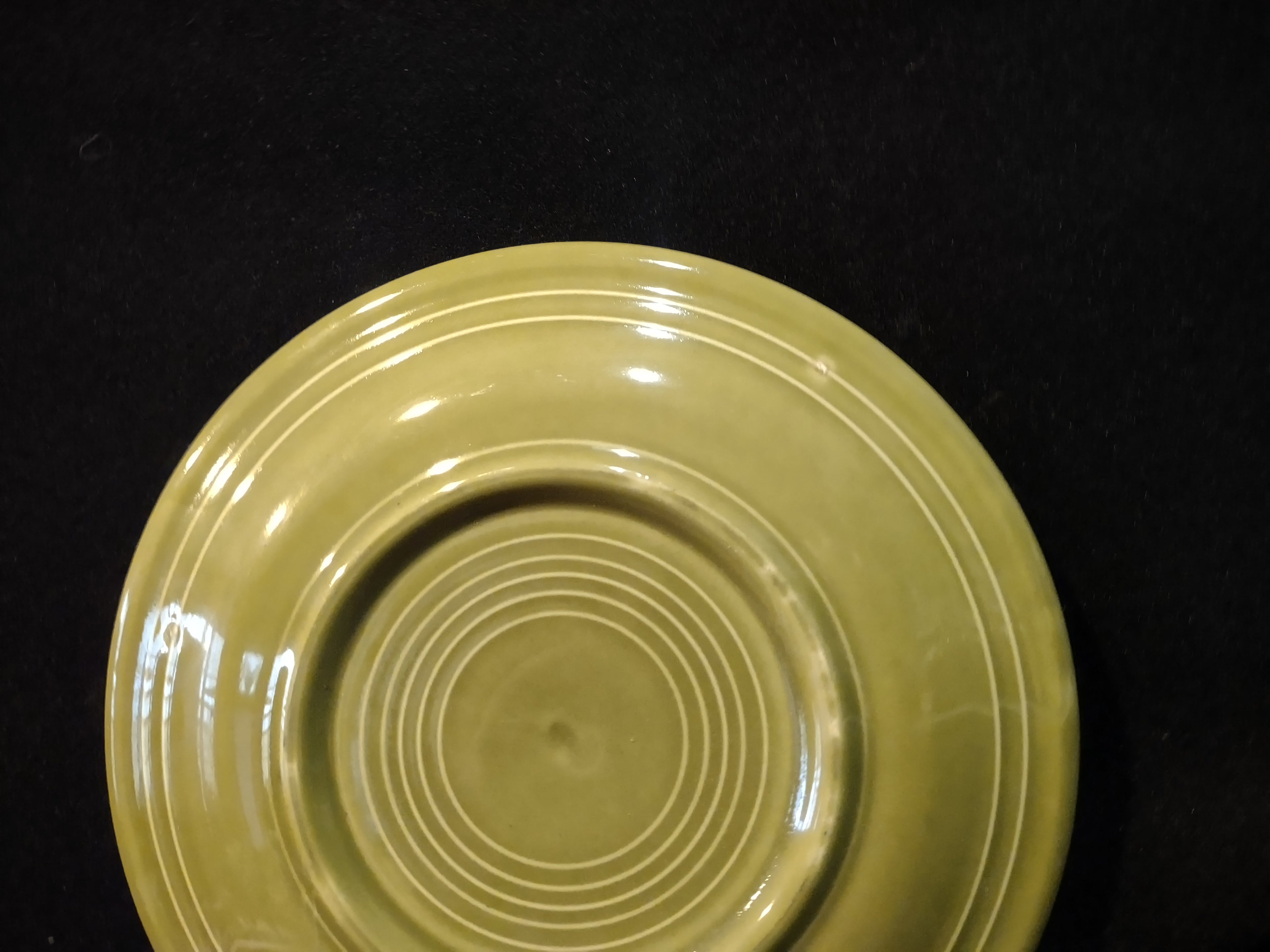 Vintage Fiesta Chartreuse 7 inch Salad Plate Yellow Green Dinnerware [6781]