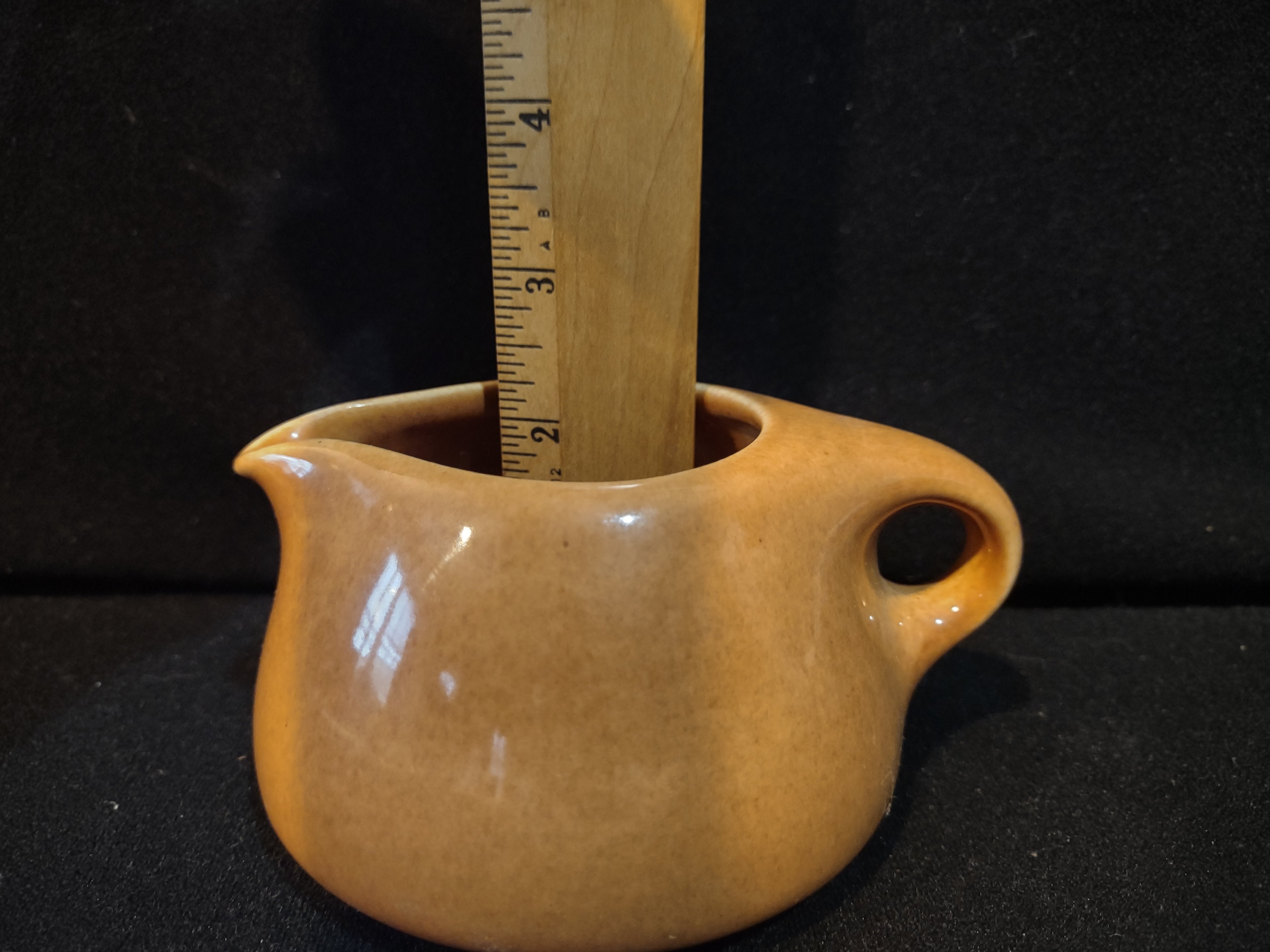 Vintage Iroquois Casual China Russel Wright Nutmeg Creamer [6779]