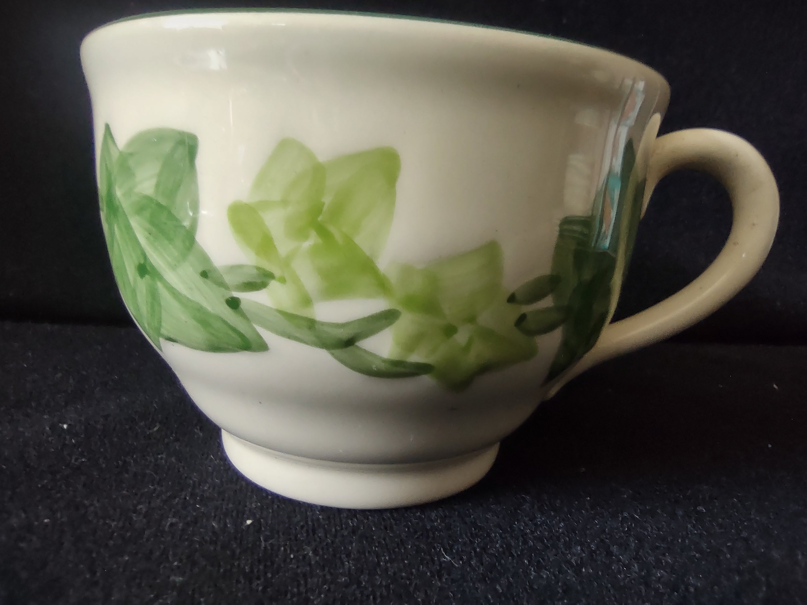 Vintage Franciscan Ivy Cup & Saucer Set [6800]