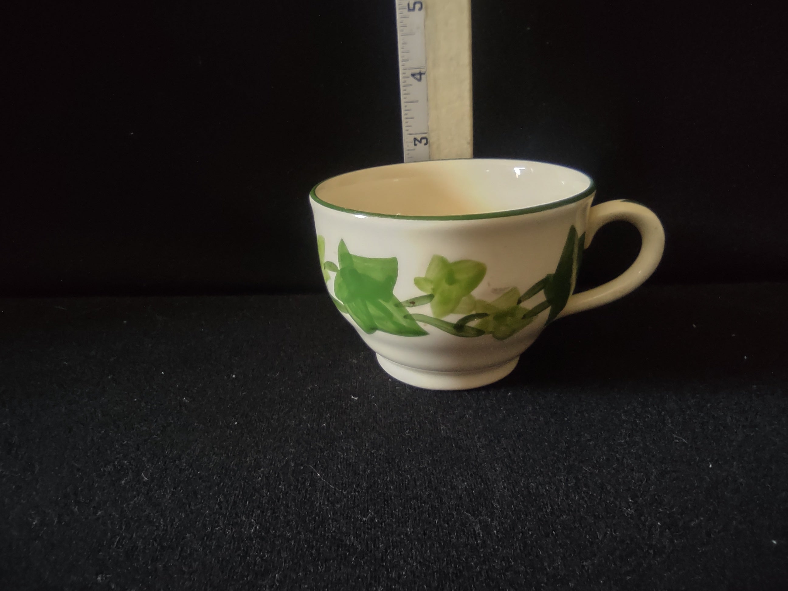Vintage Franciscan Ivy Berry Bowl Hand Decorated Oven Safe USA [6803]