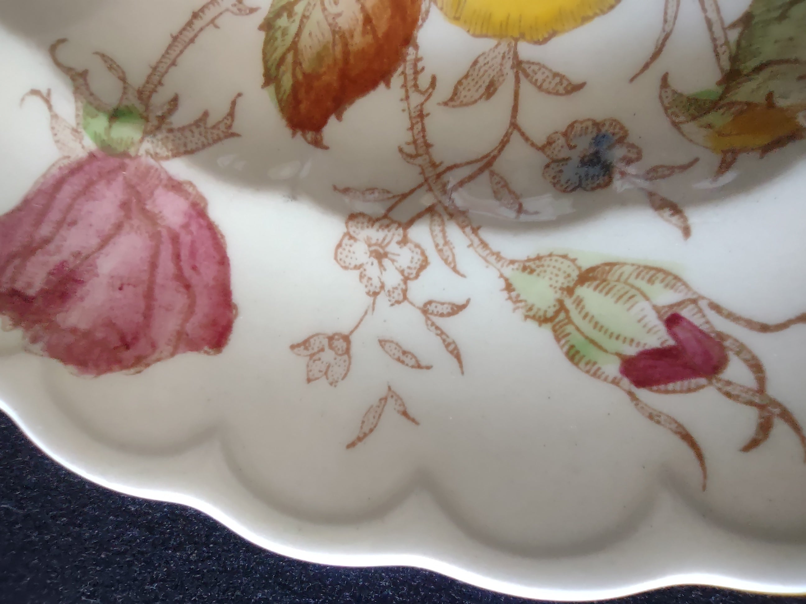 Vintage Vernon Kilns Vernon Rose Hand Painted Scalloped Plate 7" [6813]
