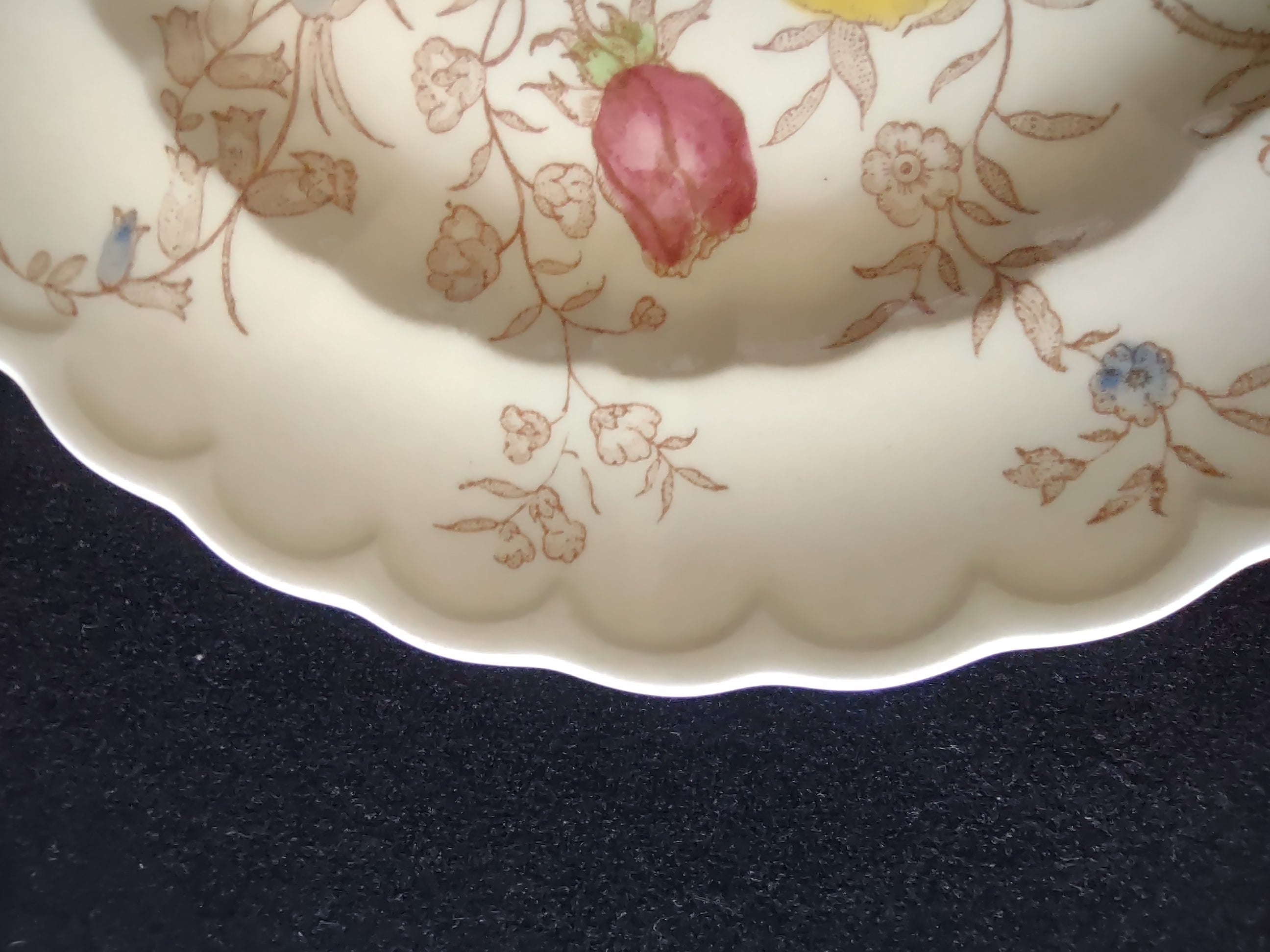 Vintage Vernon Kilns Vernon Rose Hand Painted Scalloped Plate 7" [6813]
