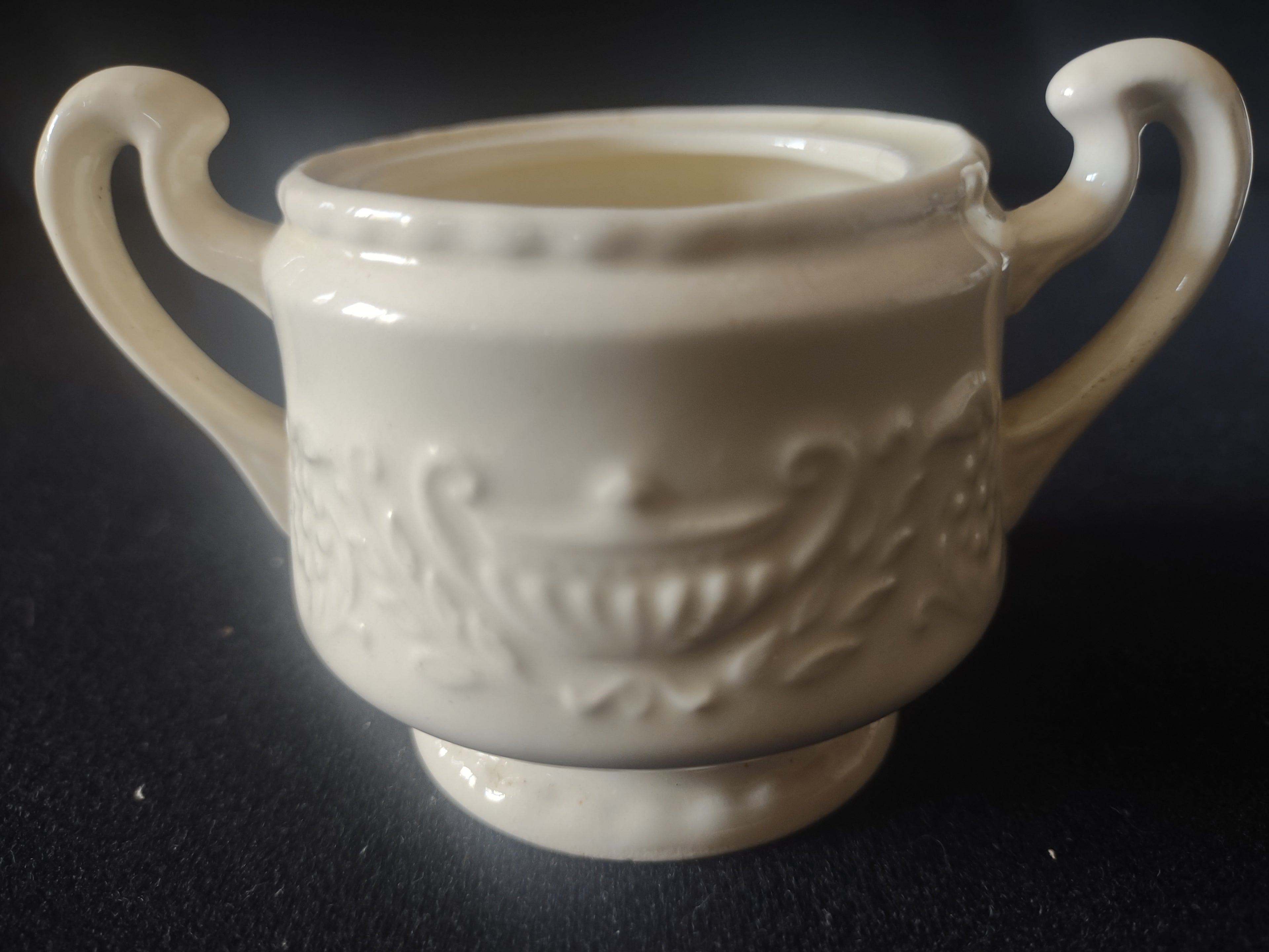 Vintage Adam Antique Off-White Embossed Creamer & Sugar Bowl No Lid [6818]
