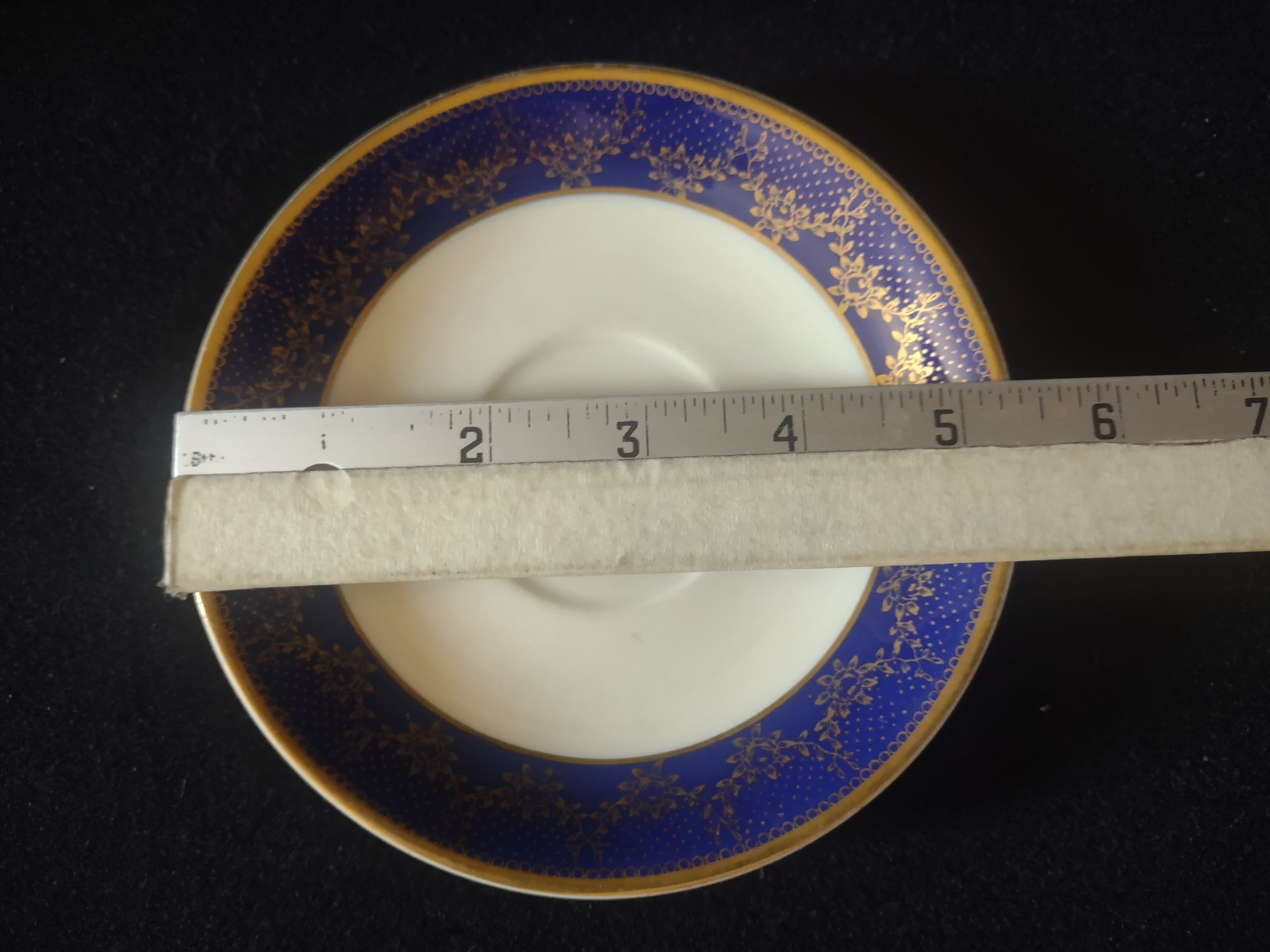 Back of plate showing Old Ivory Syracuse China backstamp