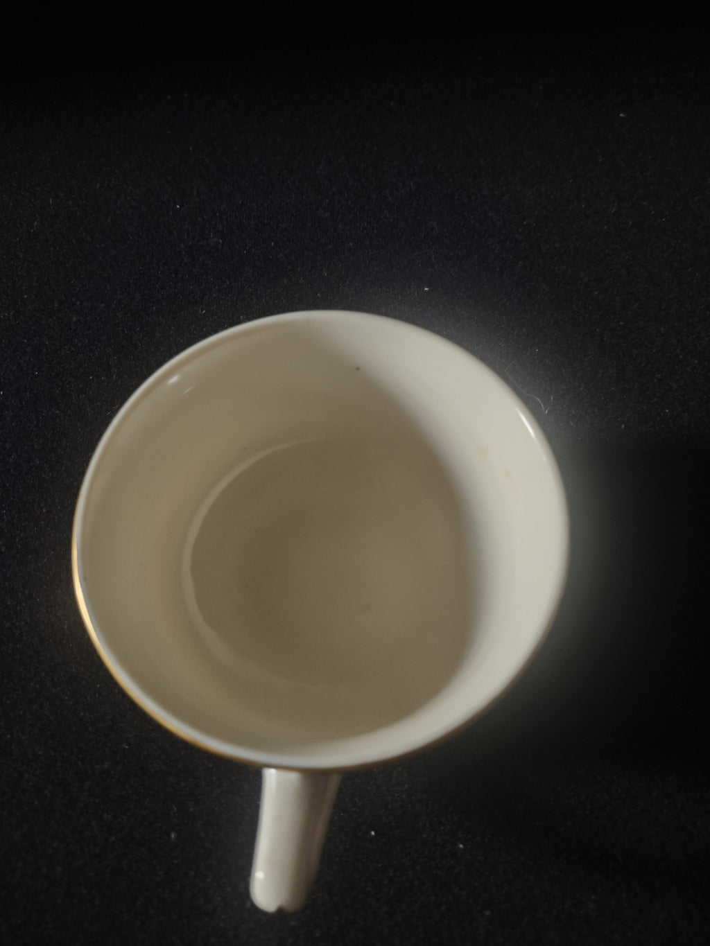 Vintage O.P.Co. Syracuse China W-12 teacup, interior view