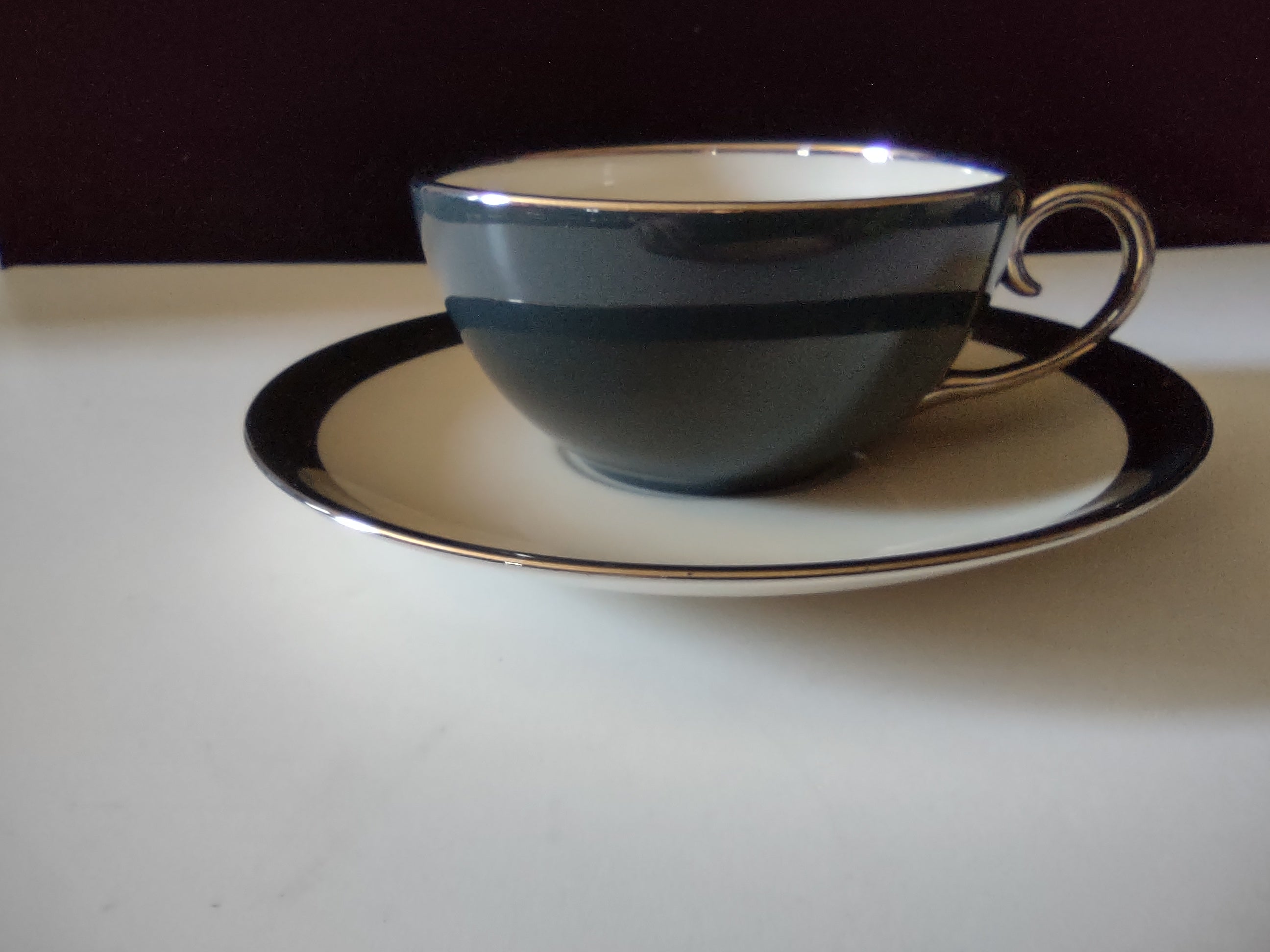 Flintridge China backstamp gold on teal - cup bottom