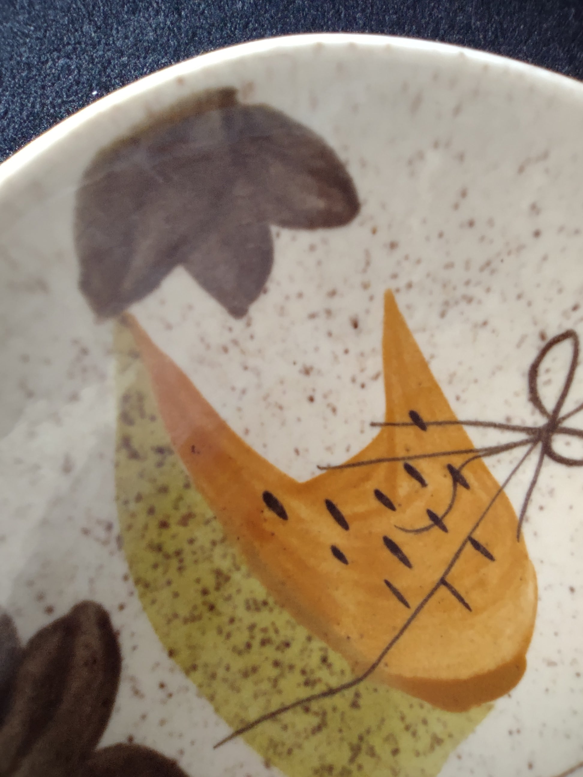 Vintage Red Wing Hand Painted Tampico Oval Bowl USA [6867]