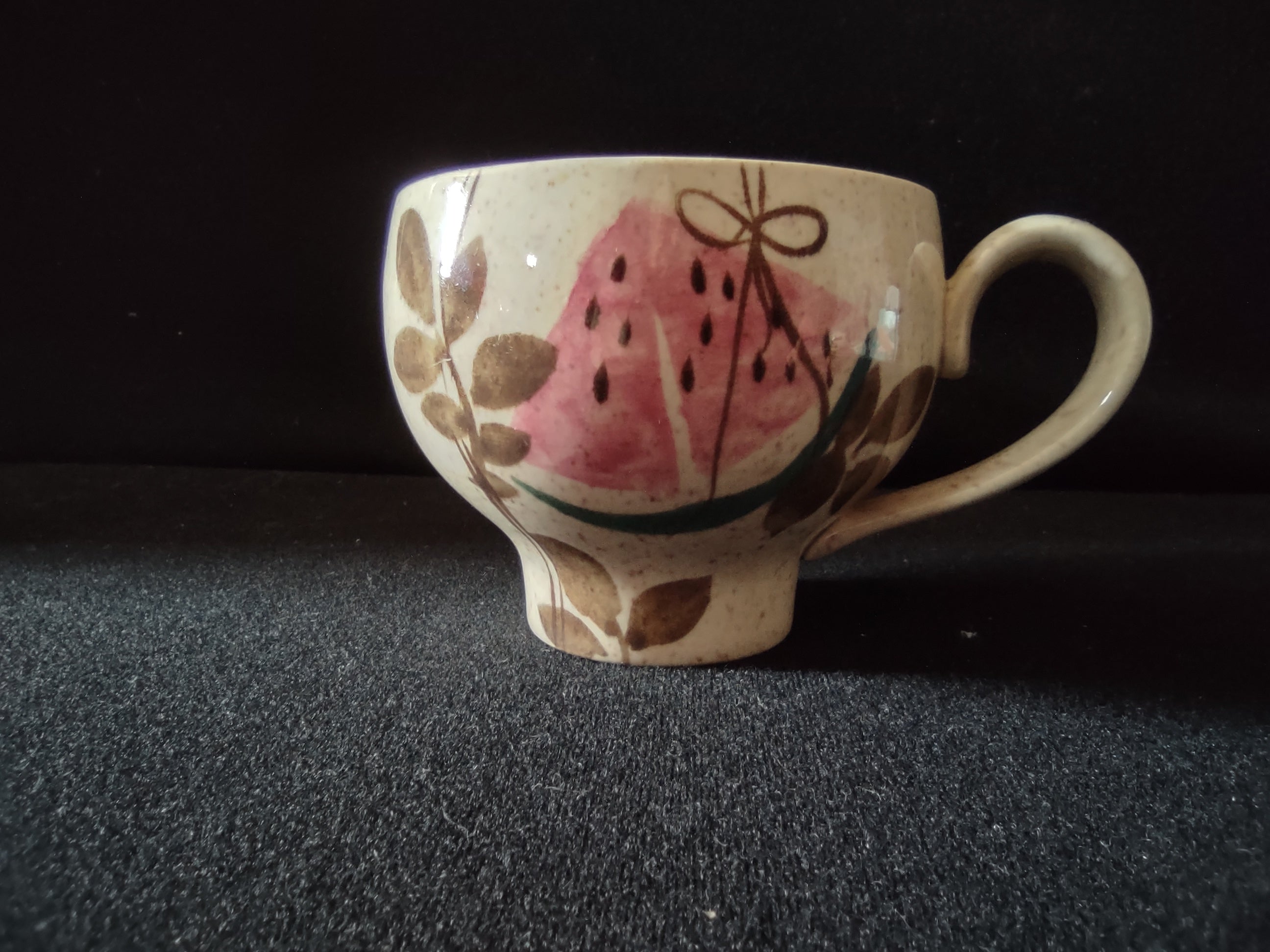 Vintage Red Wing Hand Painted Tampico Cup USA - top-down view showing interior