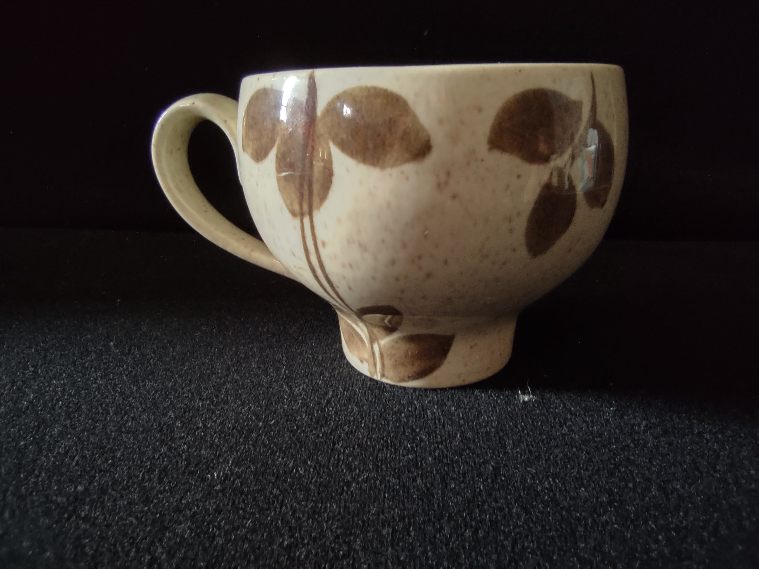 Vintage Red Wing Hand Painted Tampico Cup USA - side view showing watermelon slice motif with bow