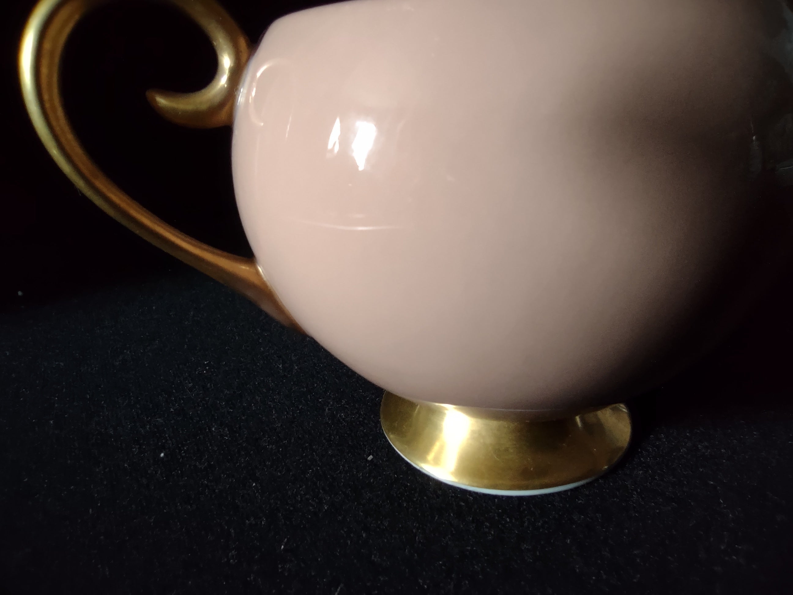 Vintage Flintridge China Pink and Gold Bouillon Cup - bottom view showing gold foot ring and base