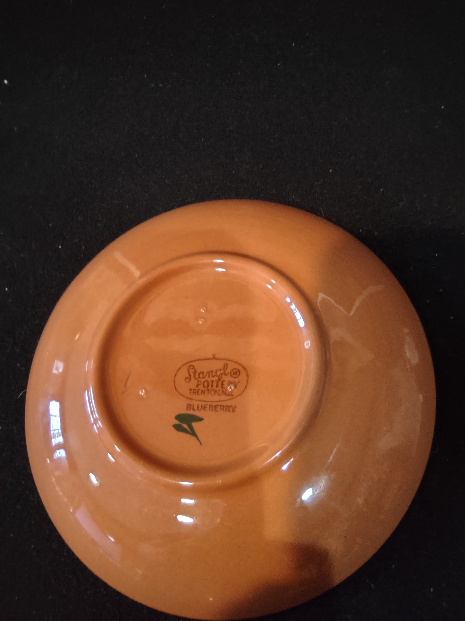 Vintage Stangl Pottery Blueberry Yellow Saucer - back view showing terra cotta unglazed base and Stangl Pottery Blueberry backstamp