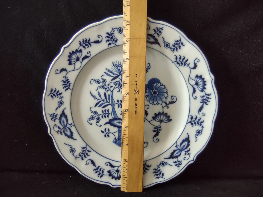 Vintage Blue Danube Cobalt Blue Onion Floral Scalloped Plate [6900]