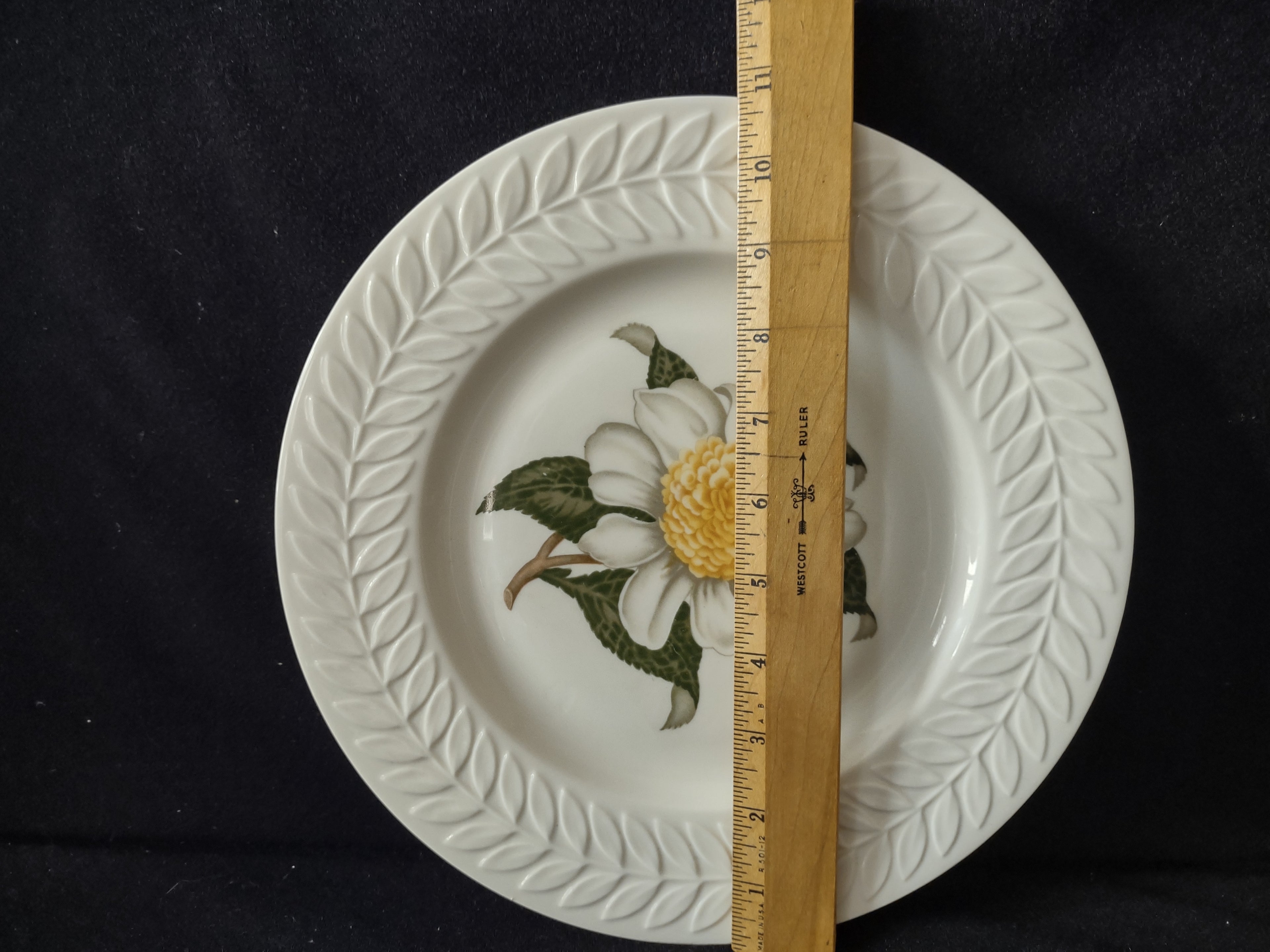 Vintage Theodore Haviland NY Regents Park Camellia White Floral Plate [6898]