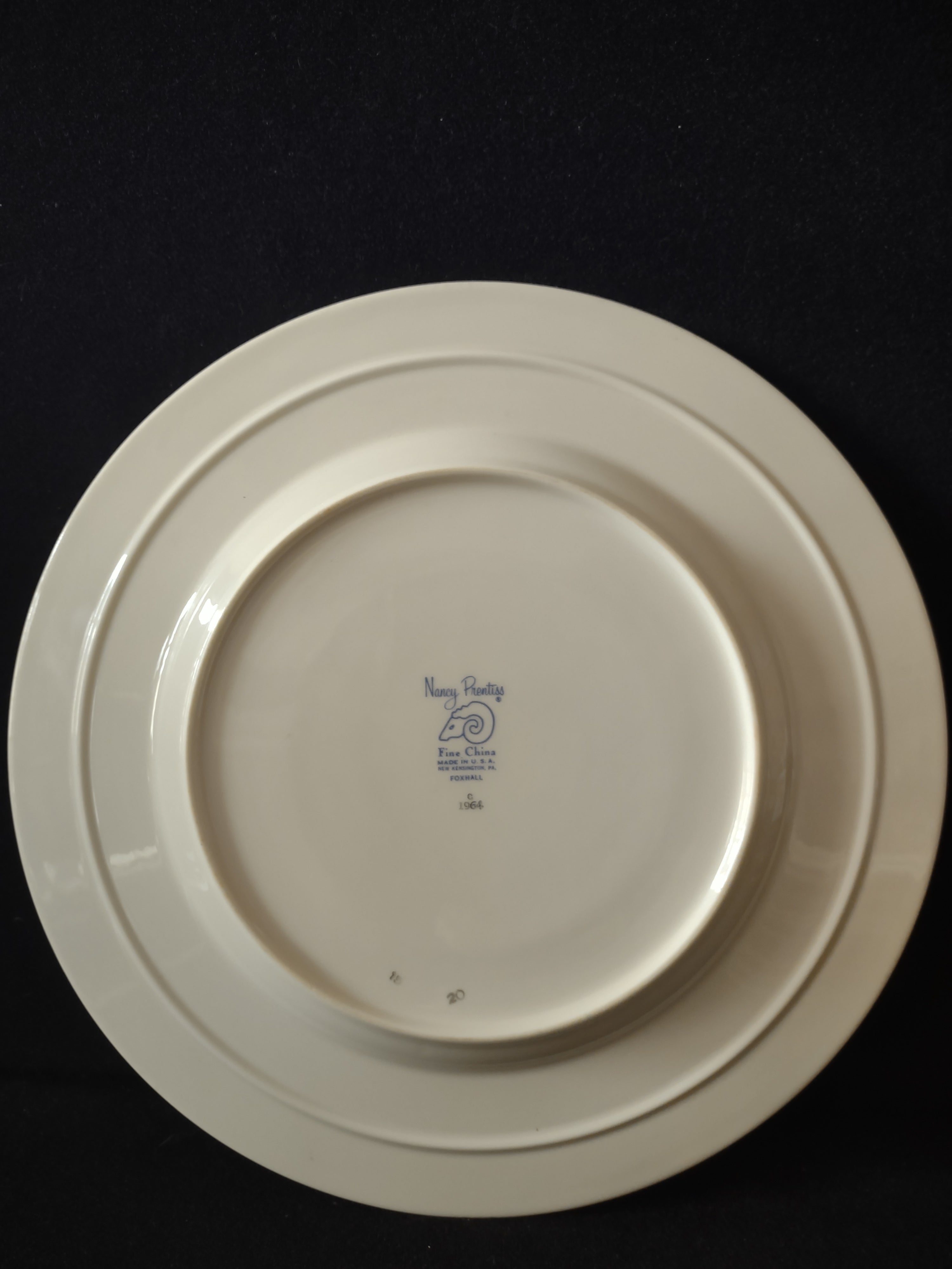 Vintage Nancy Prentiss Foxhall Blue Wheat Platinum Dinner Plate [6895]