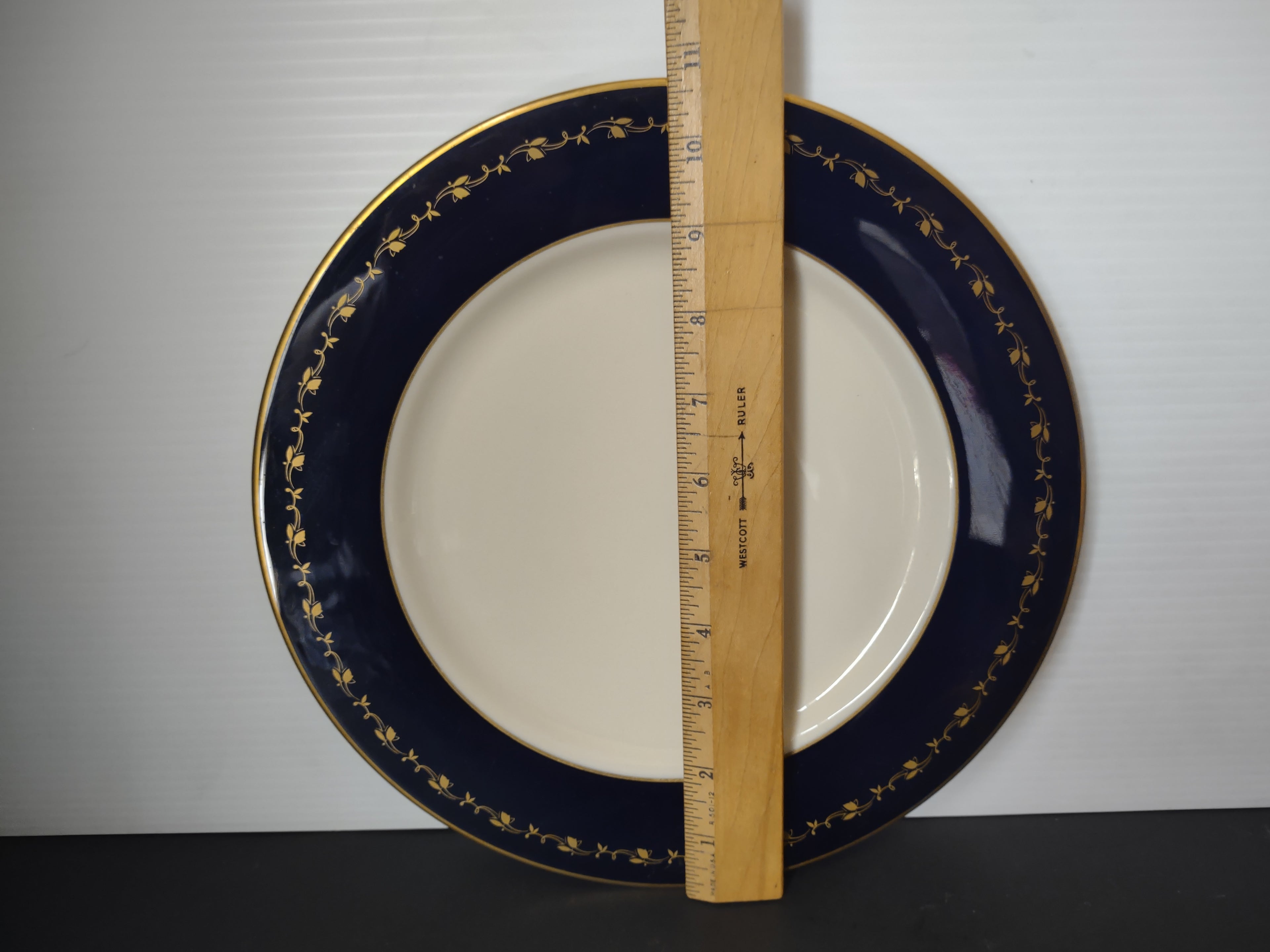 Vintage Gotham Baronim Cobalt Blue & Gold Vine Plate [6888]