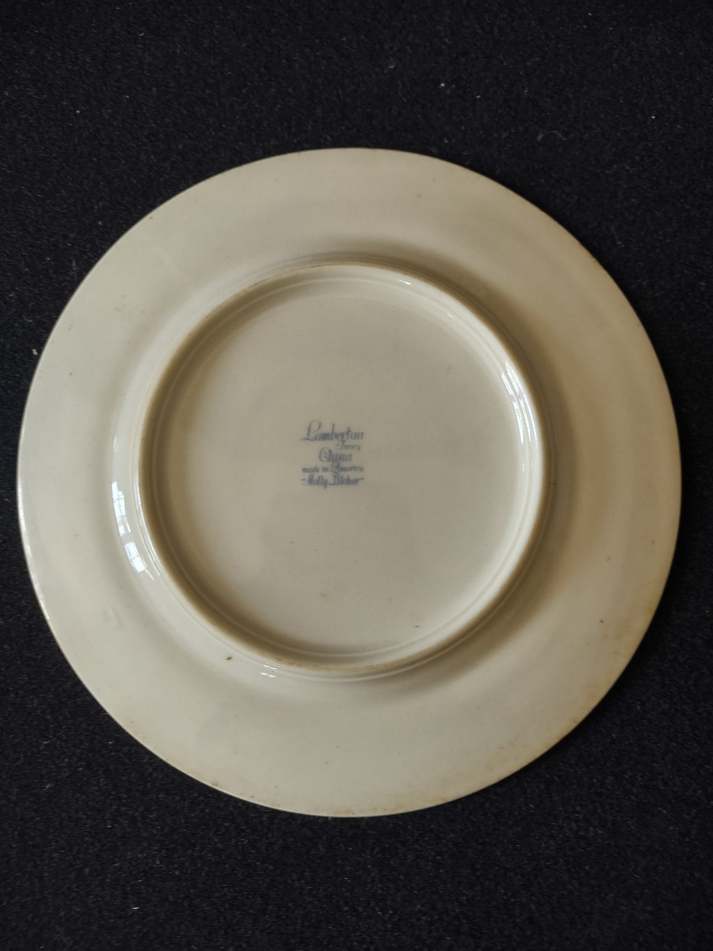 Vintage Lamberton China Vogue Floral Plate Set of 8 [6903] - single plate with ruler showing approx 6 inch diameter