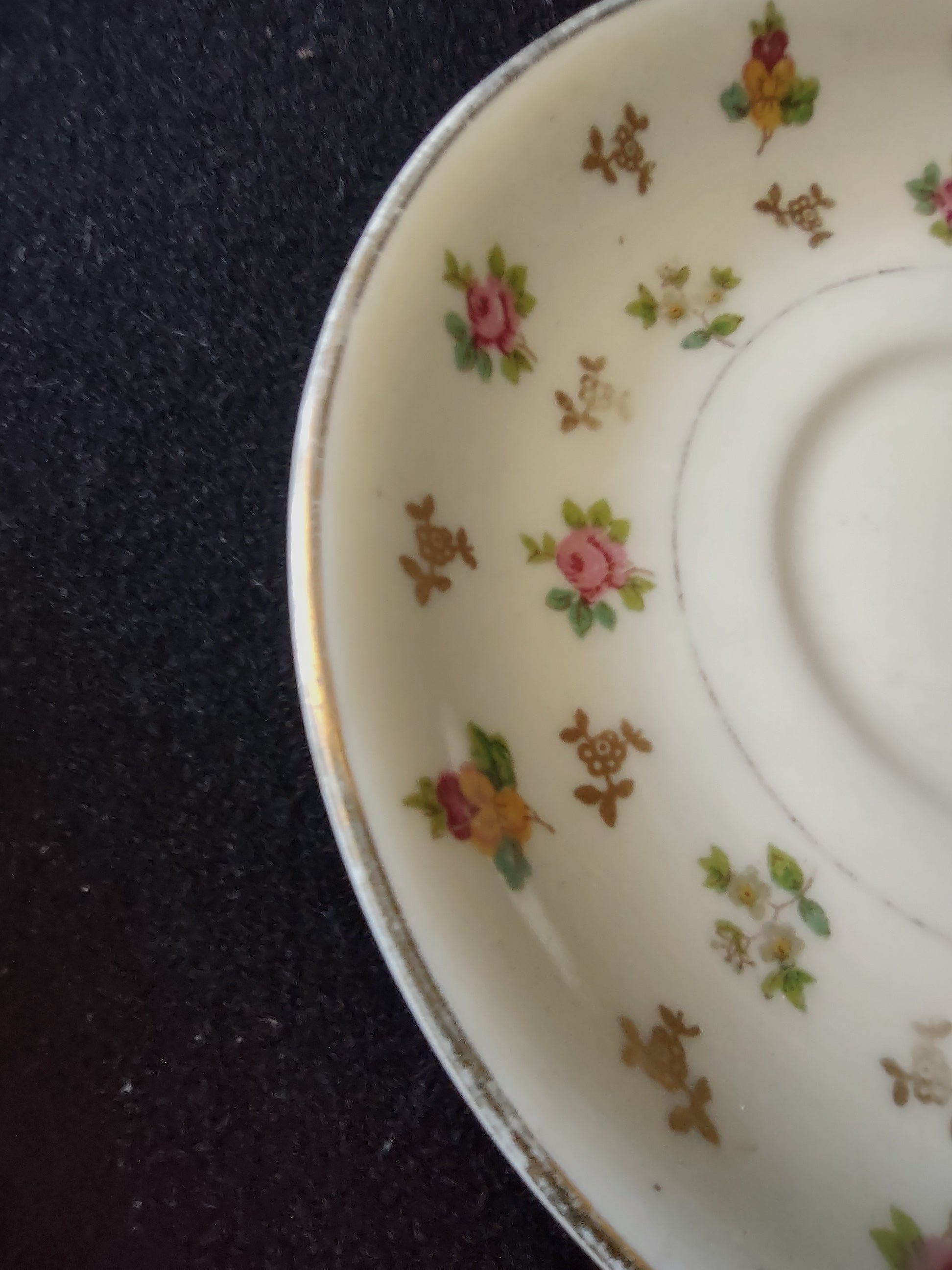 Vintage Lamberton Ivory China Molly Pitcher Floral Saucer [6905] - additional pattern detail showing scattered floral motifs and gold rim