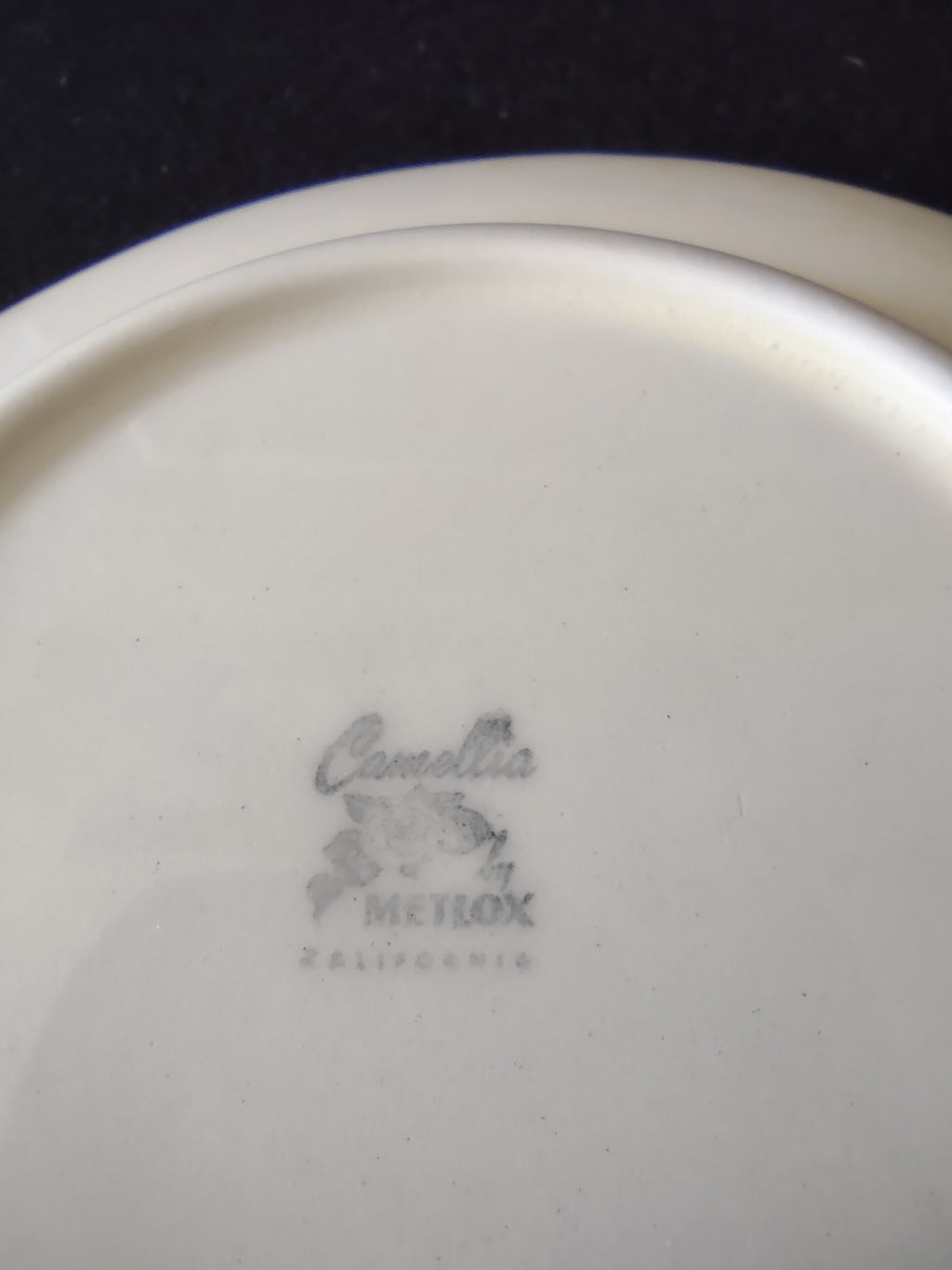 Vintage Metlox Poppytrail Camellia Pink Rose Rimmed Berry Bowl 6" [6912]