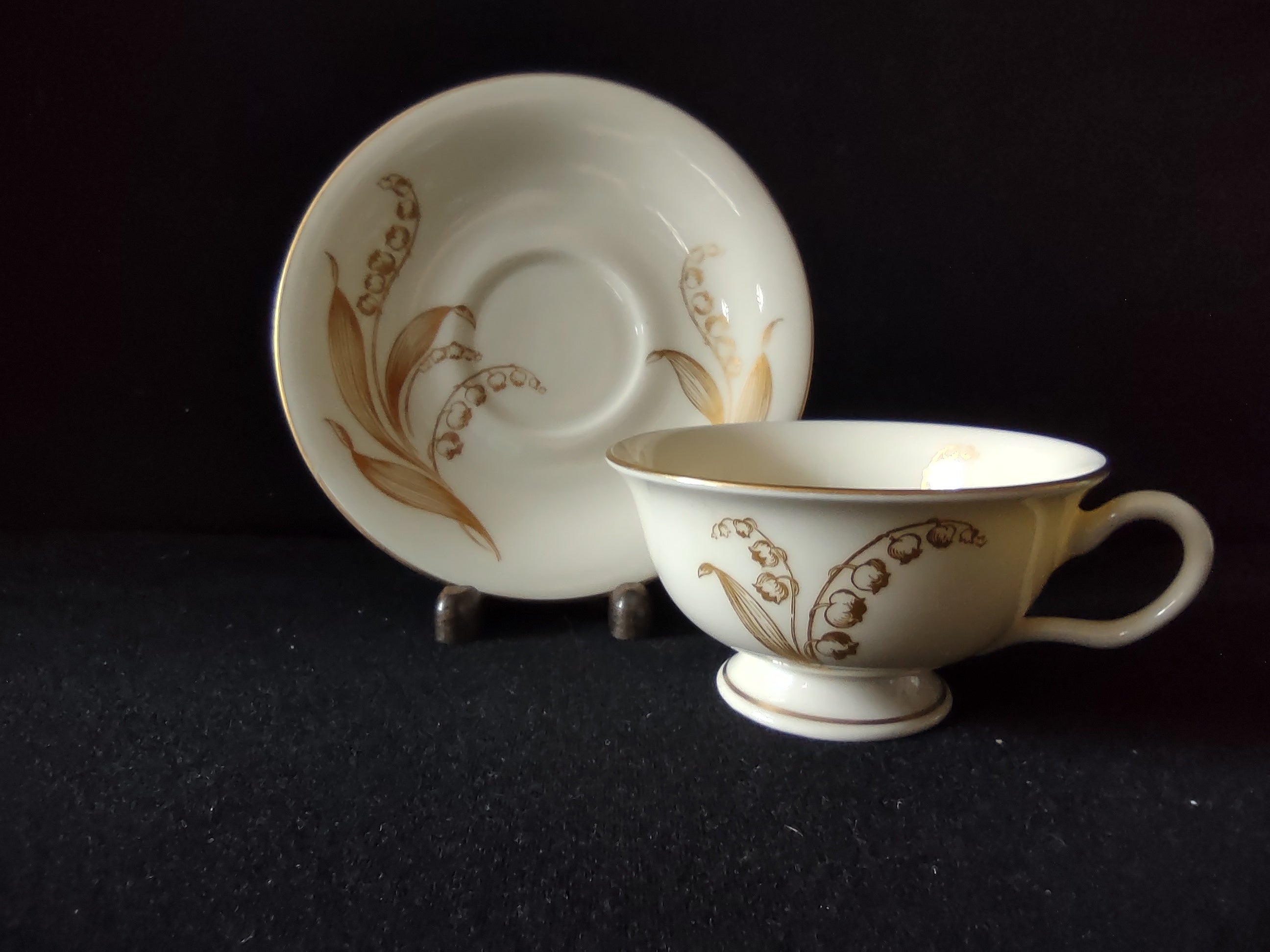 Vintage Castleton China Gold Lily of the Valley Cup & Saucer Set [6913]