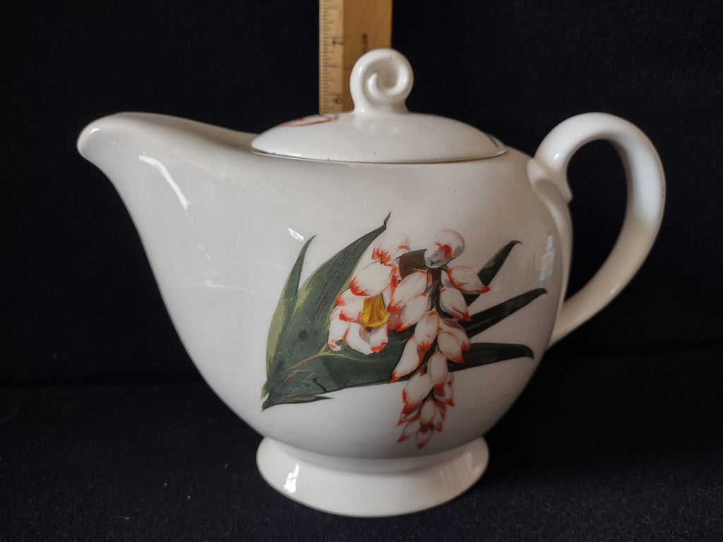 Santa Anita Ware Shell Ginger teapot top view showing scroll finial lid