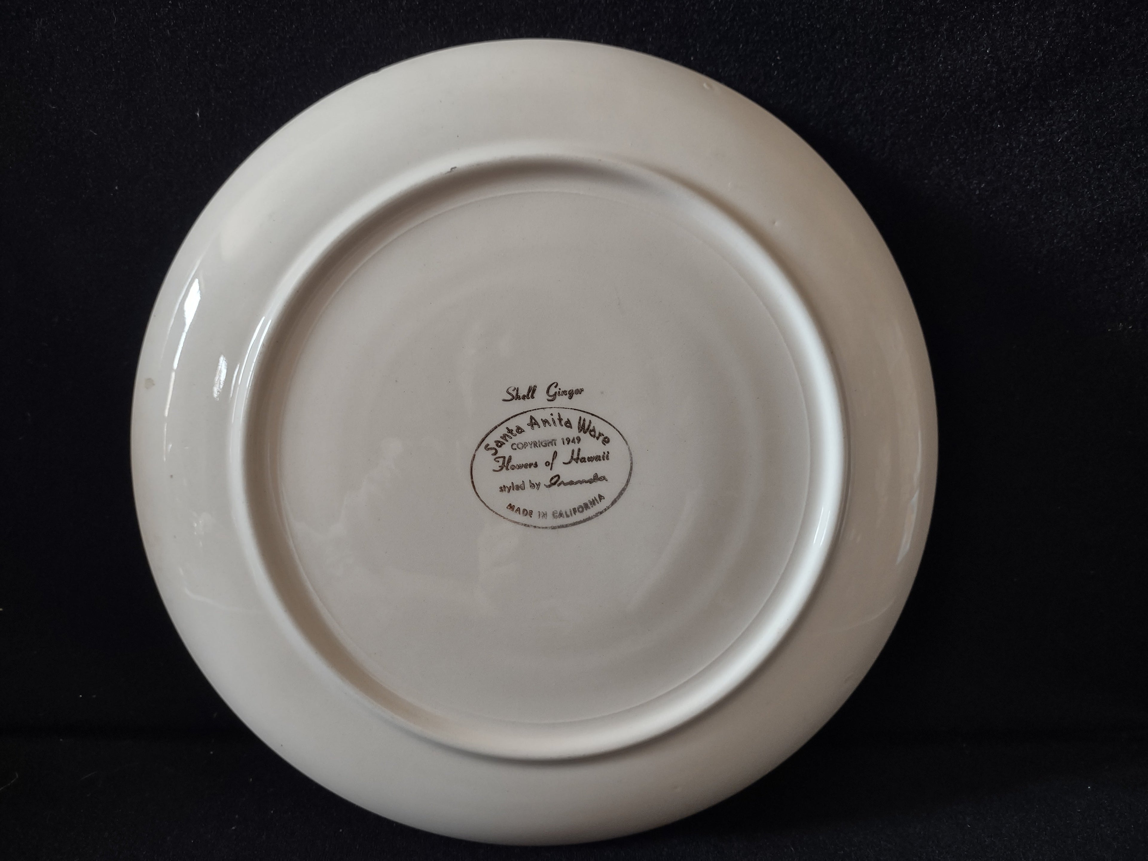 Santa Anita Ware Shell Ginger plate back showing full backstamp and unglazed foot ring