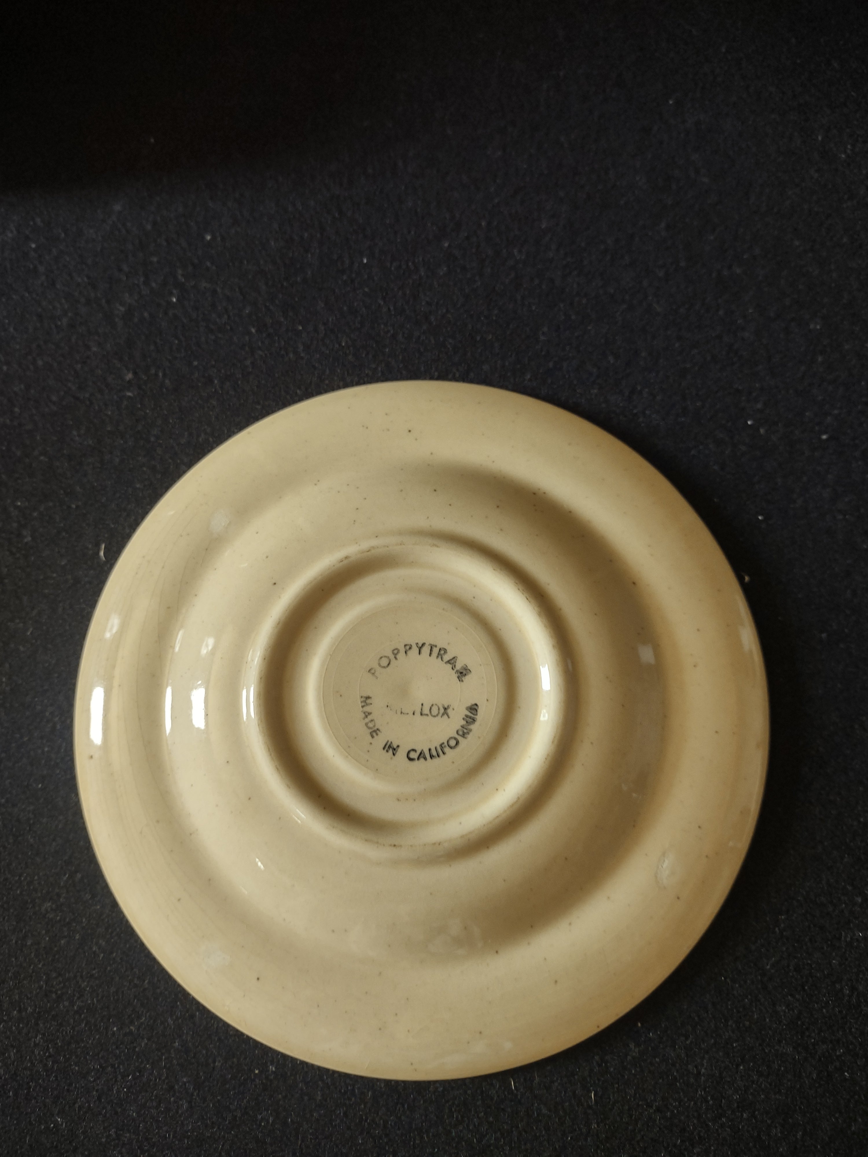 Metlox Poppytrail cup top view showing interior