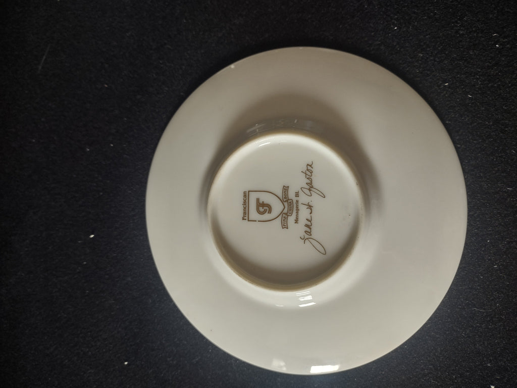Franciscan Safari saucer pattern detail animals