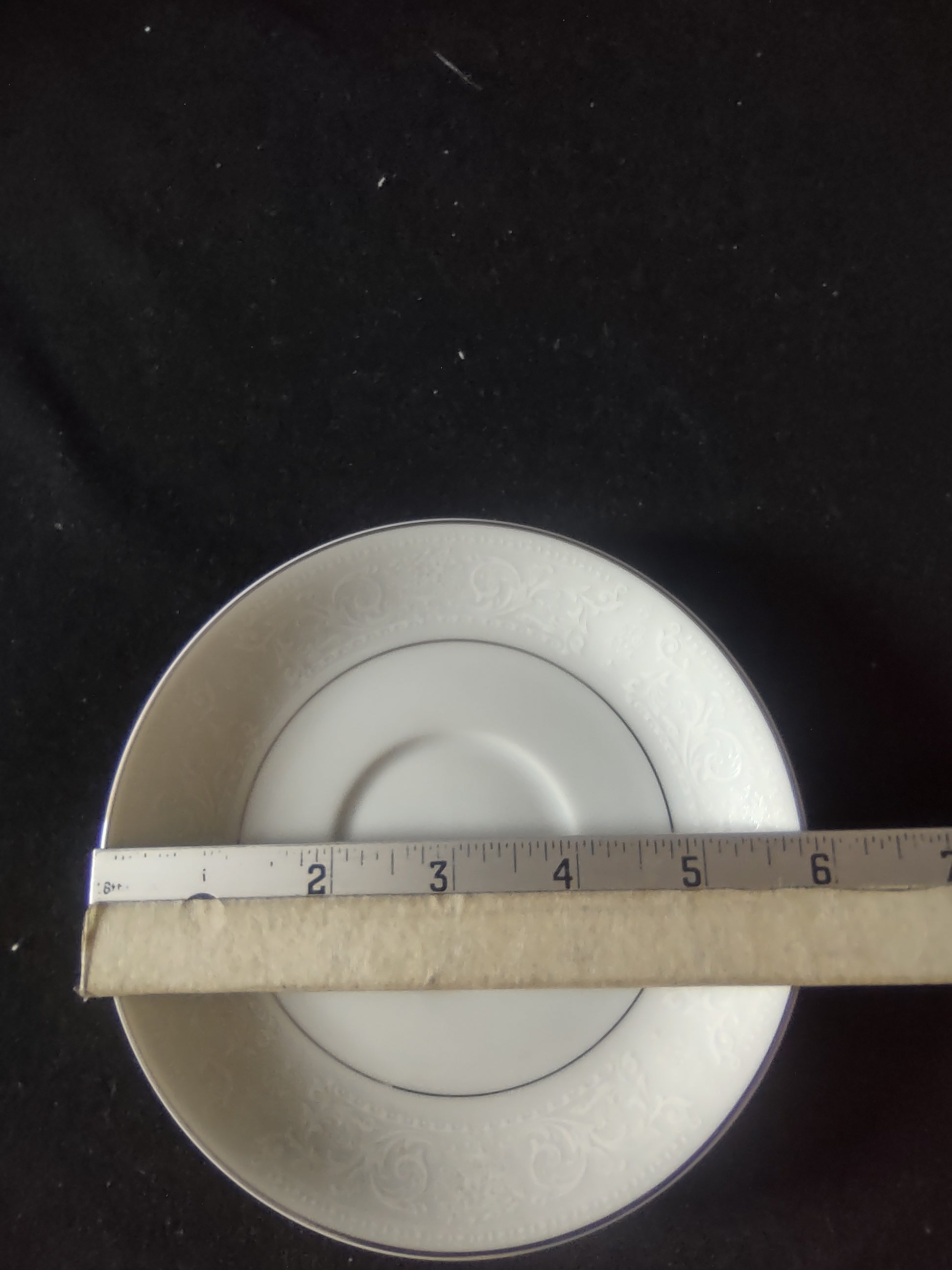 Salem China Aristocrat saucer top view