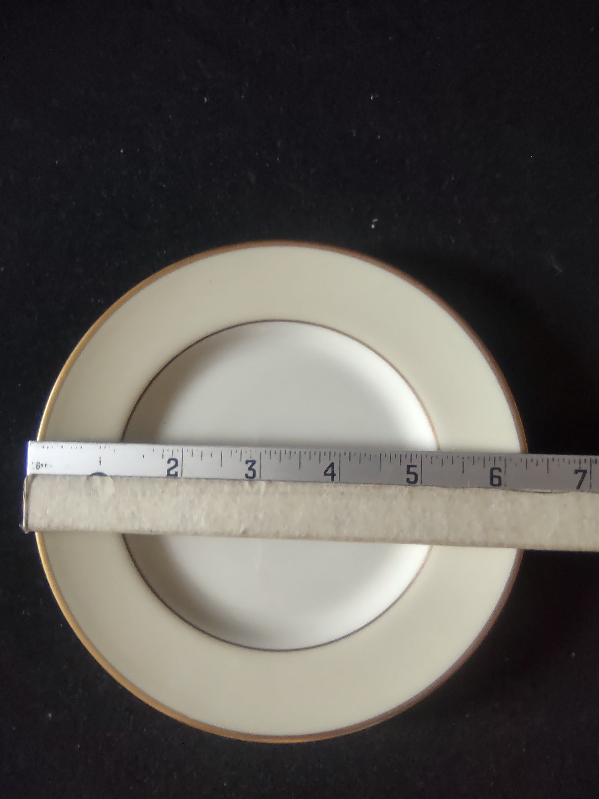 Pickard China Pilgrim plate size measurement approximately 6 inches