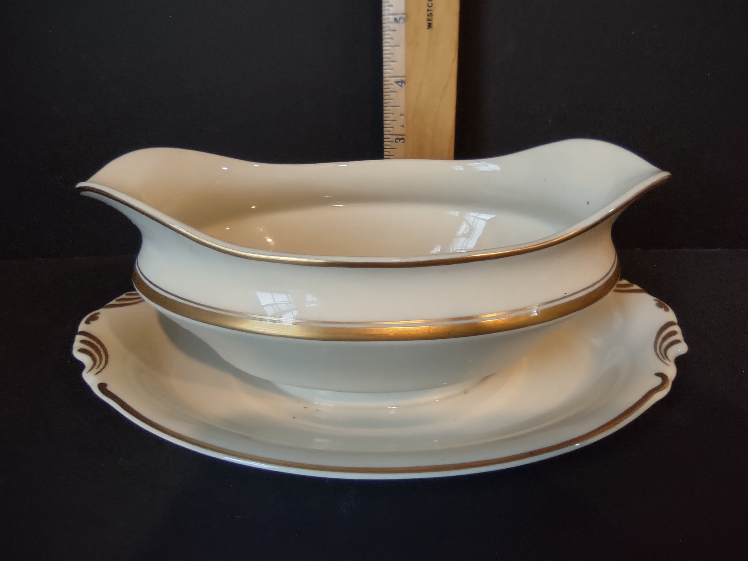 Vintage Syracuse China White Gravy Boat with Attached Underplate Gold [6975]