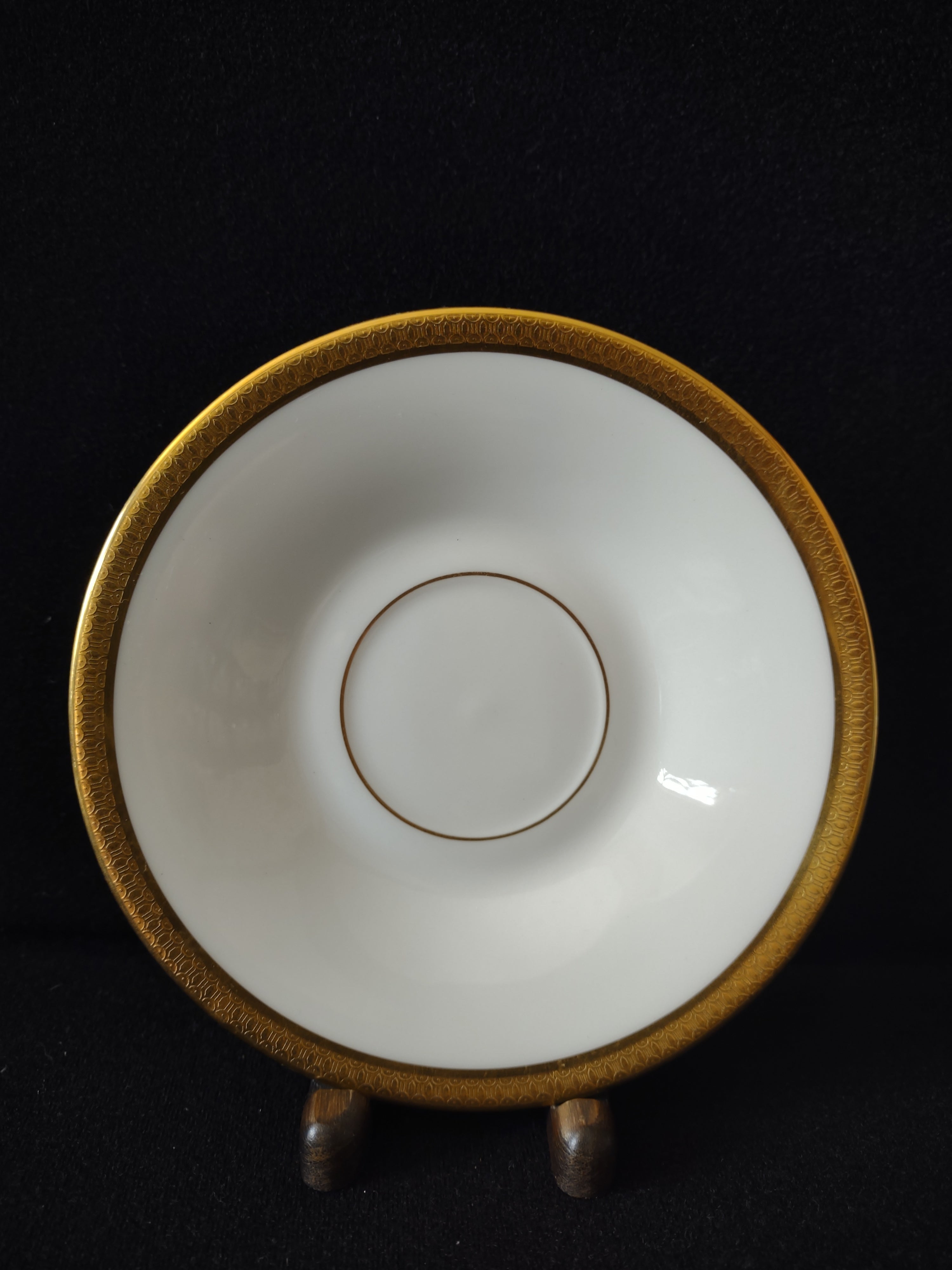 Oxford Bennington saucer - back view showing backstamp