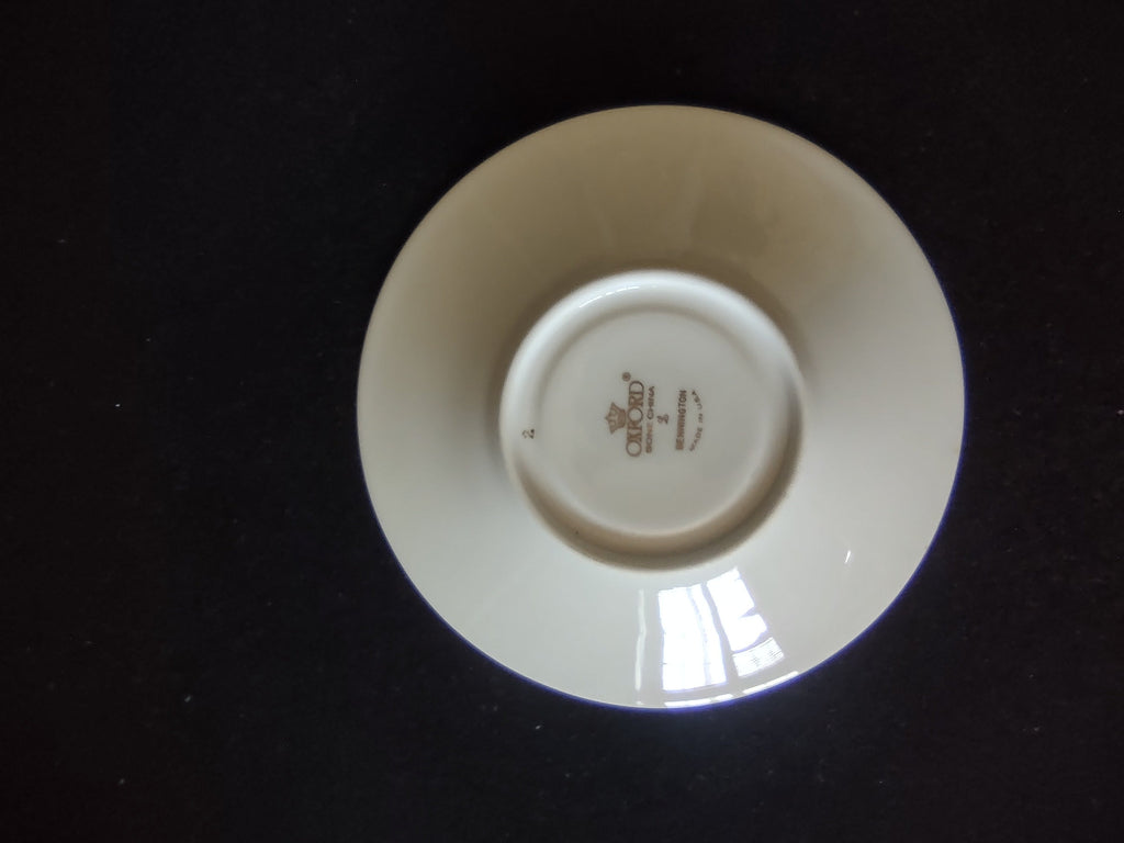 Oxford Bennington saucer - full front view with gold encrusted border