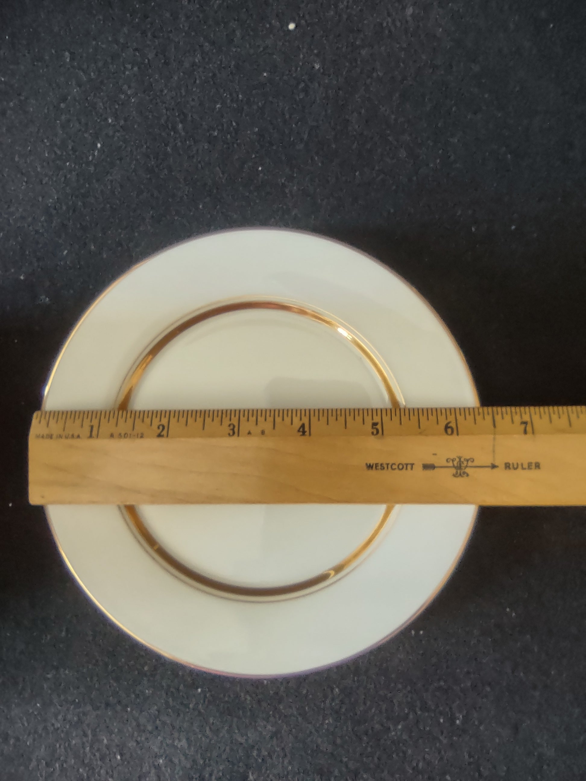 Oxford Bone China Andover plate - back view