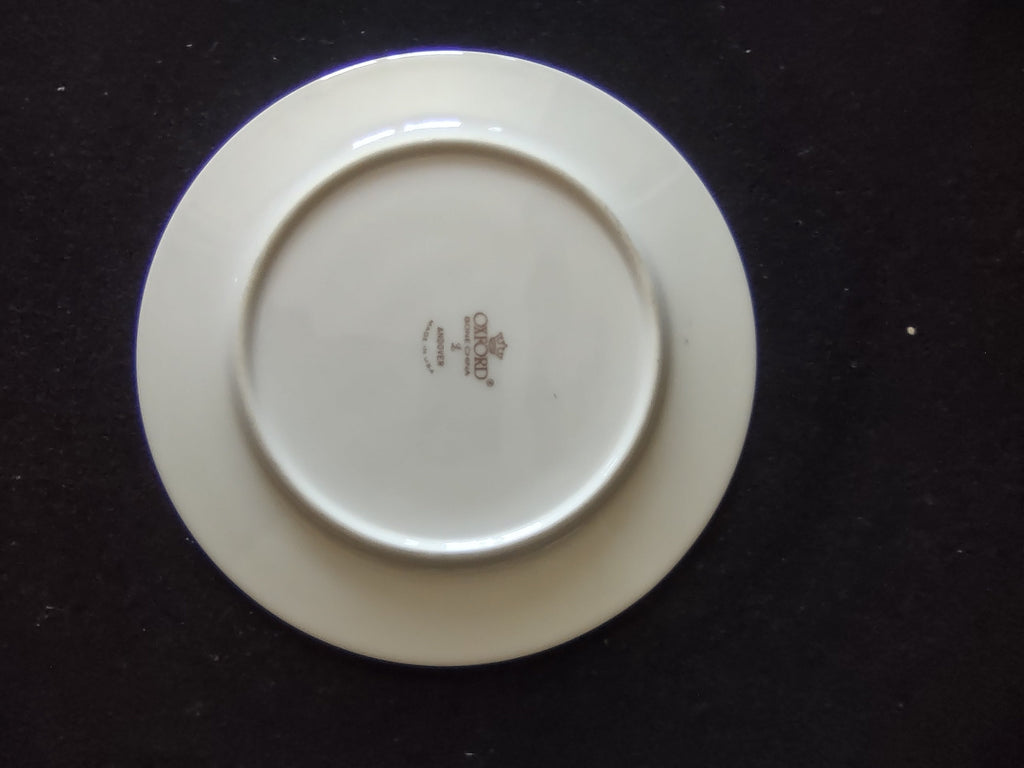 Oxford Bone China Andover gold band rim detail